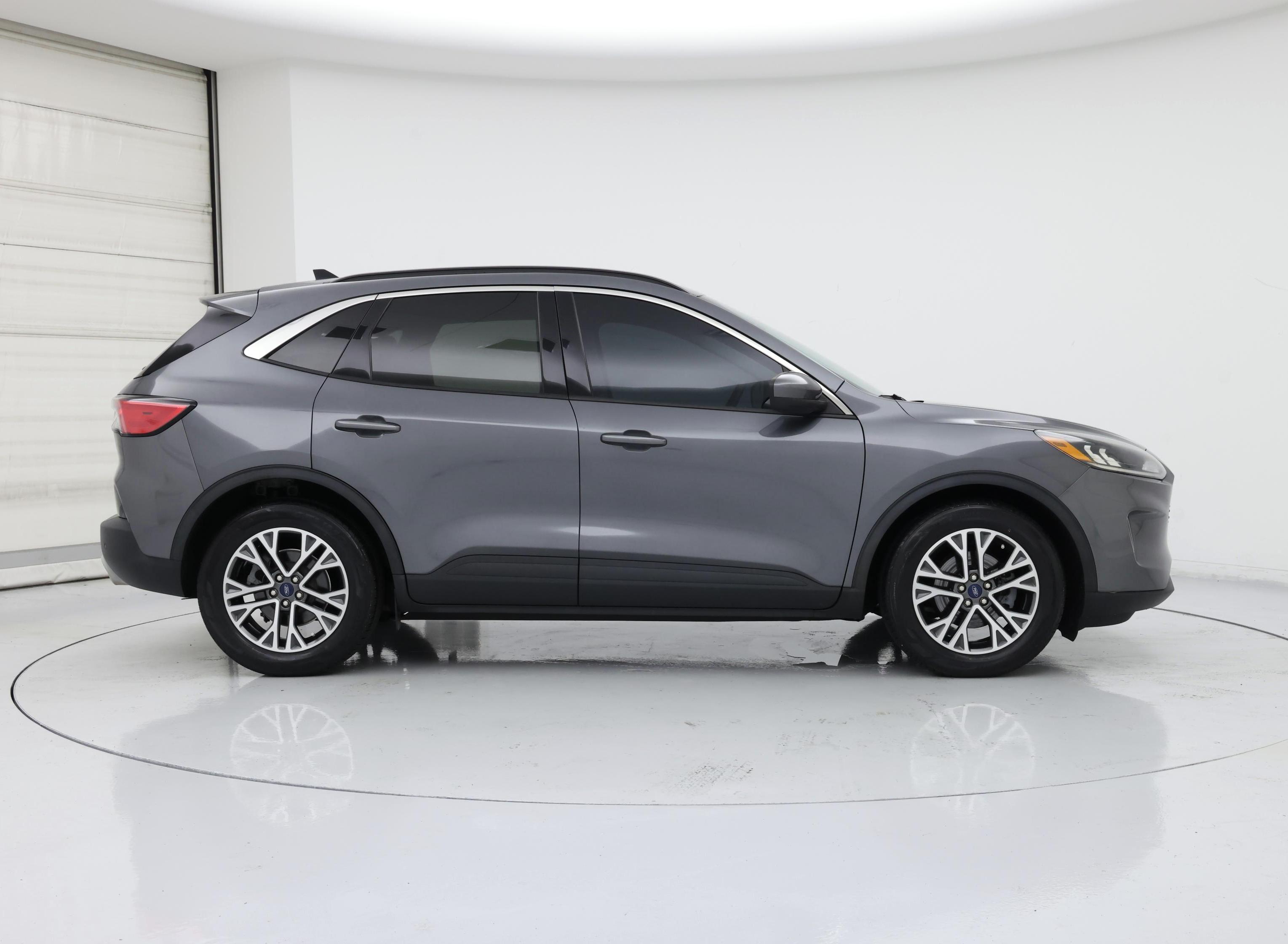 Thumbnail: 2021 Ford Escape - 7