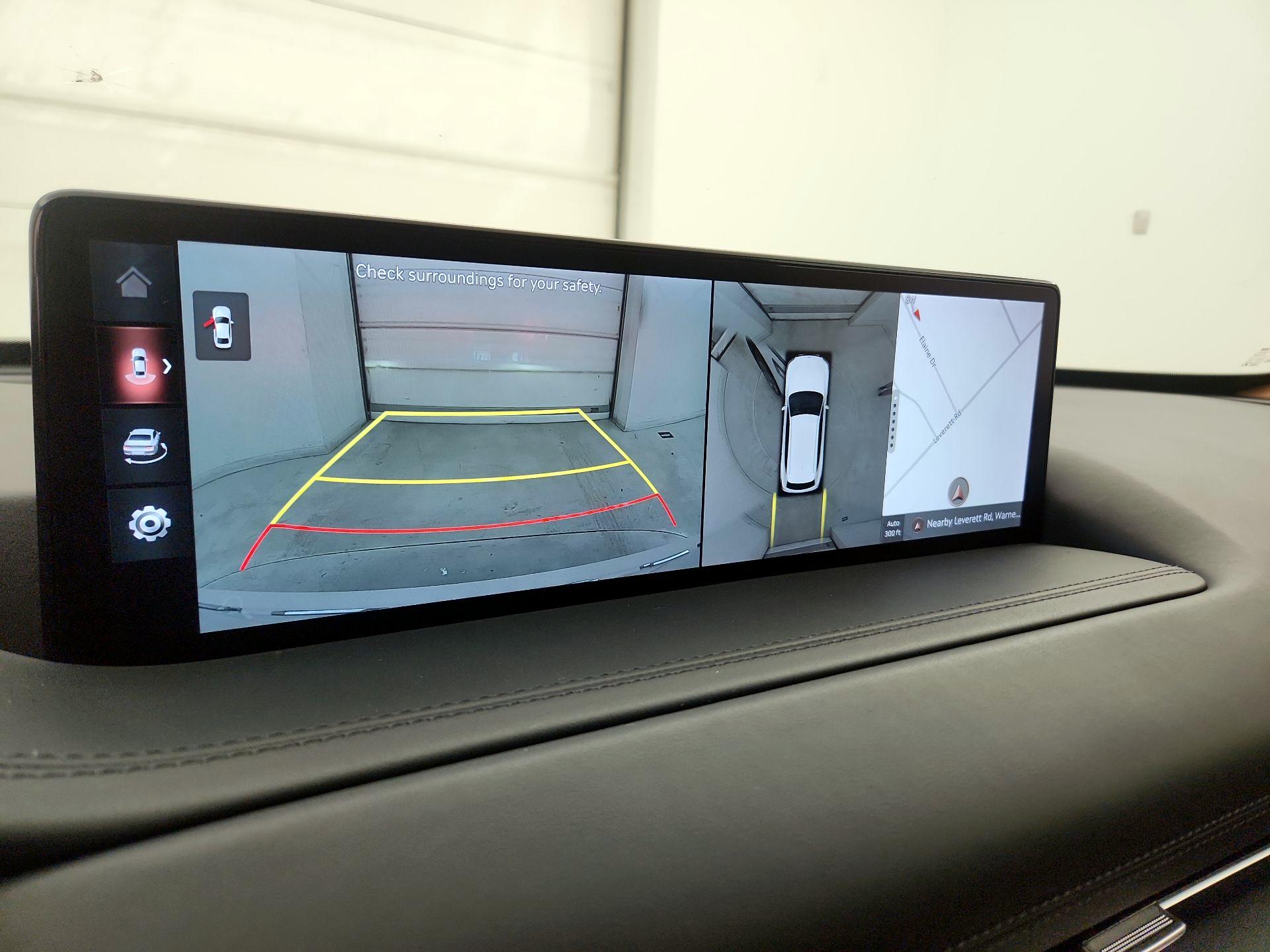 Thumbnail: 2022 Genesis GV80 - 15