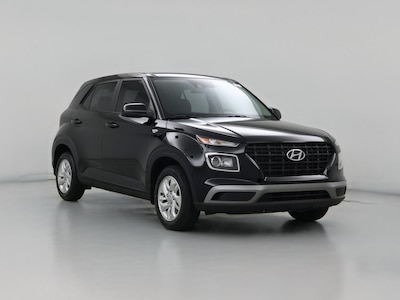 Black 2022 Hyundai Venue SE