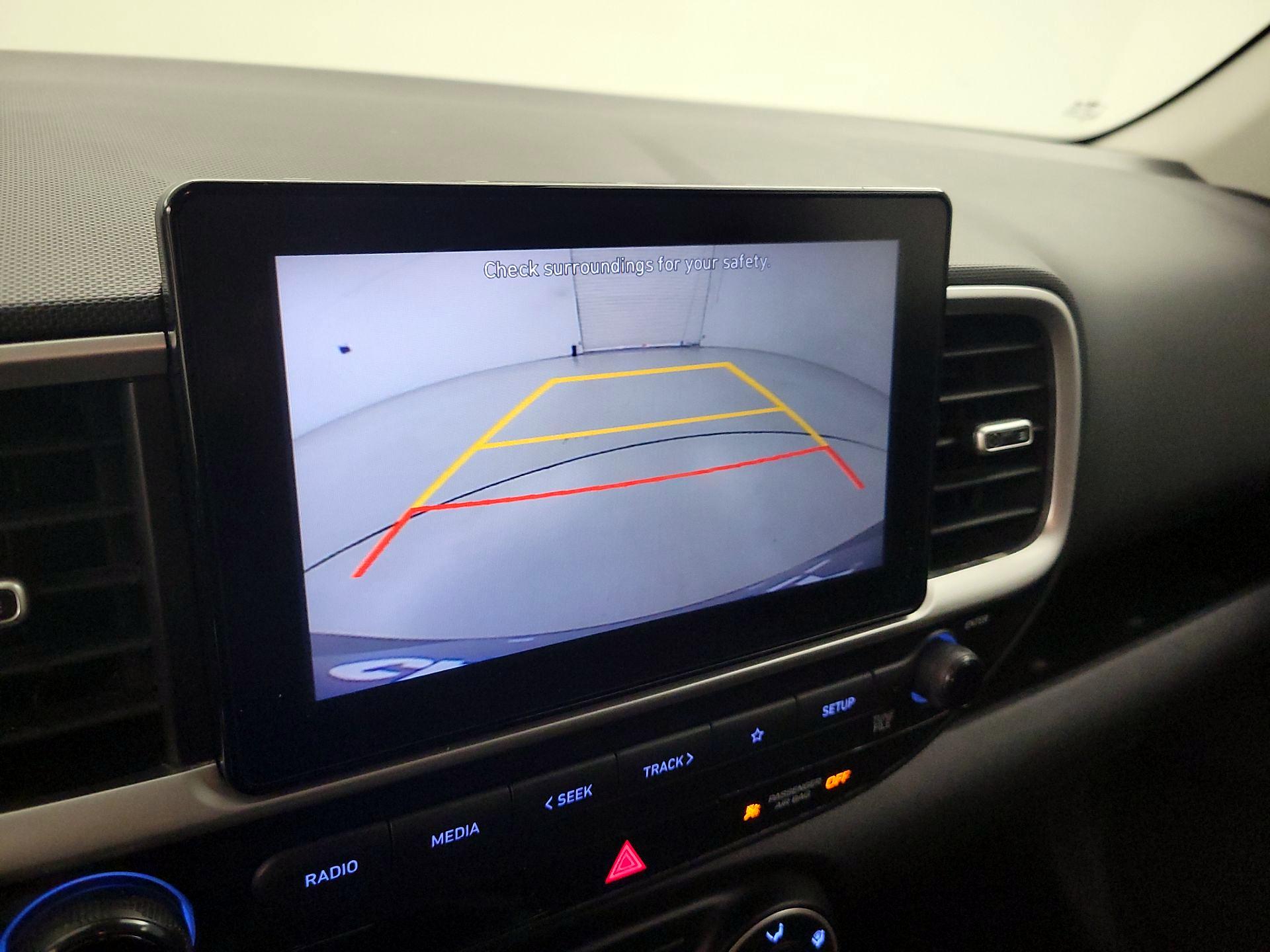 Thumbnail: 2022 Hyundai Venue - 14