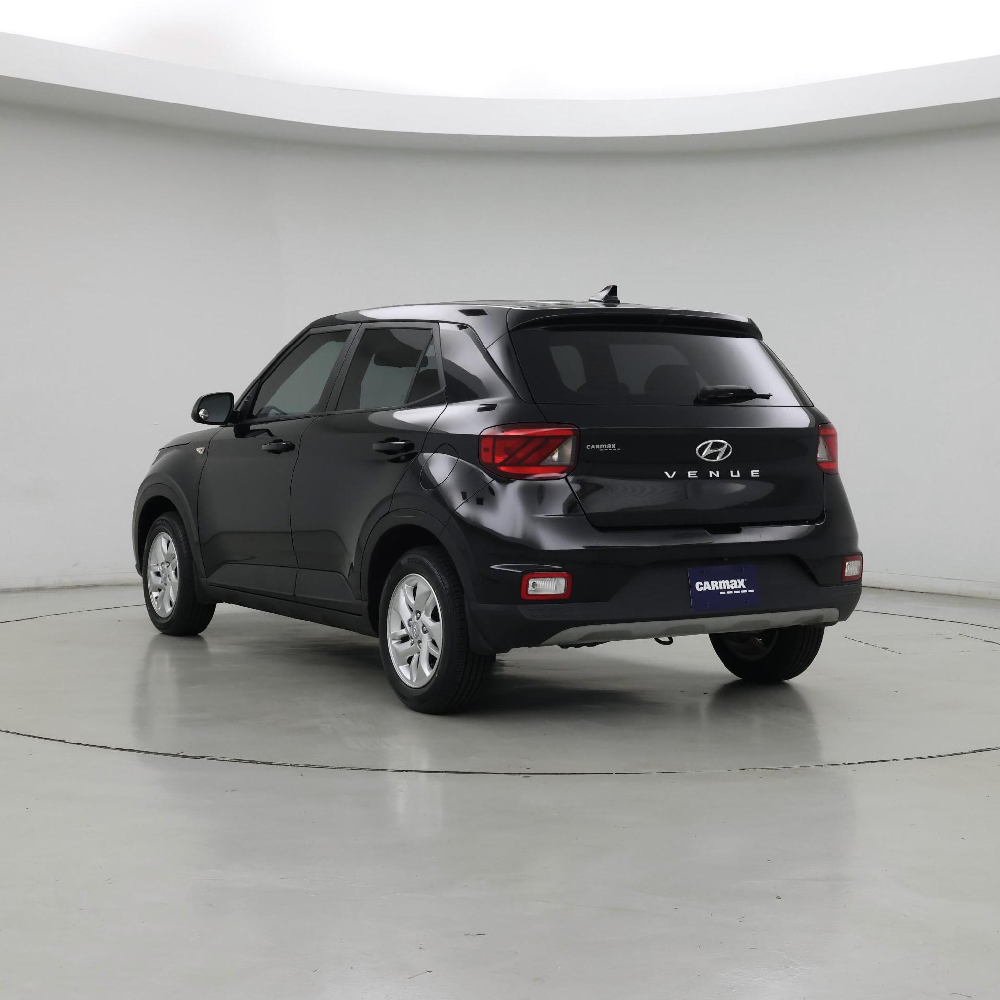 Thumbnail: 2022 Hyundai Venue - 2