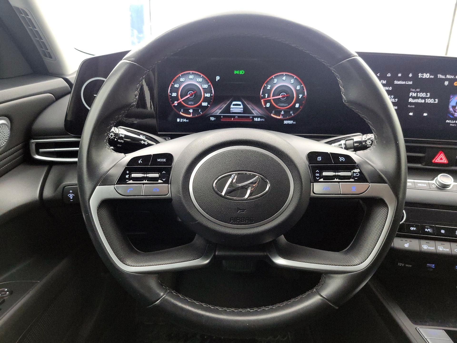 Thumbnail: 2023 Hyundai Elantra - 10