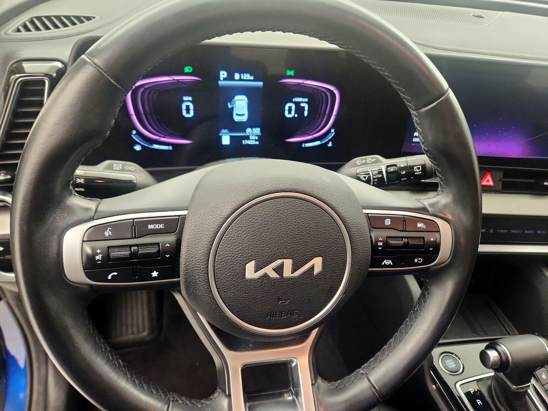 Thumbnail: 2023 Kia Sportage - 10