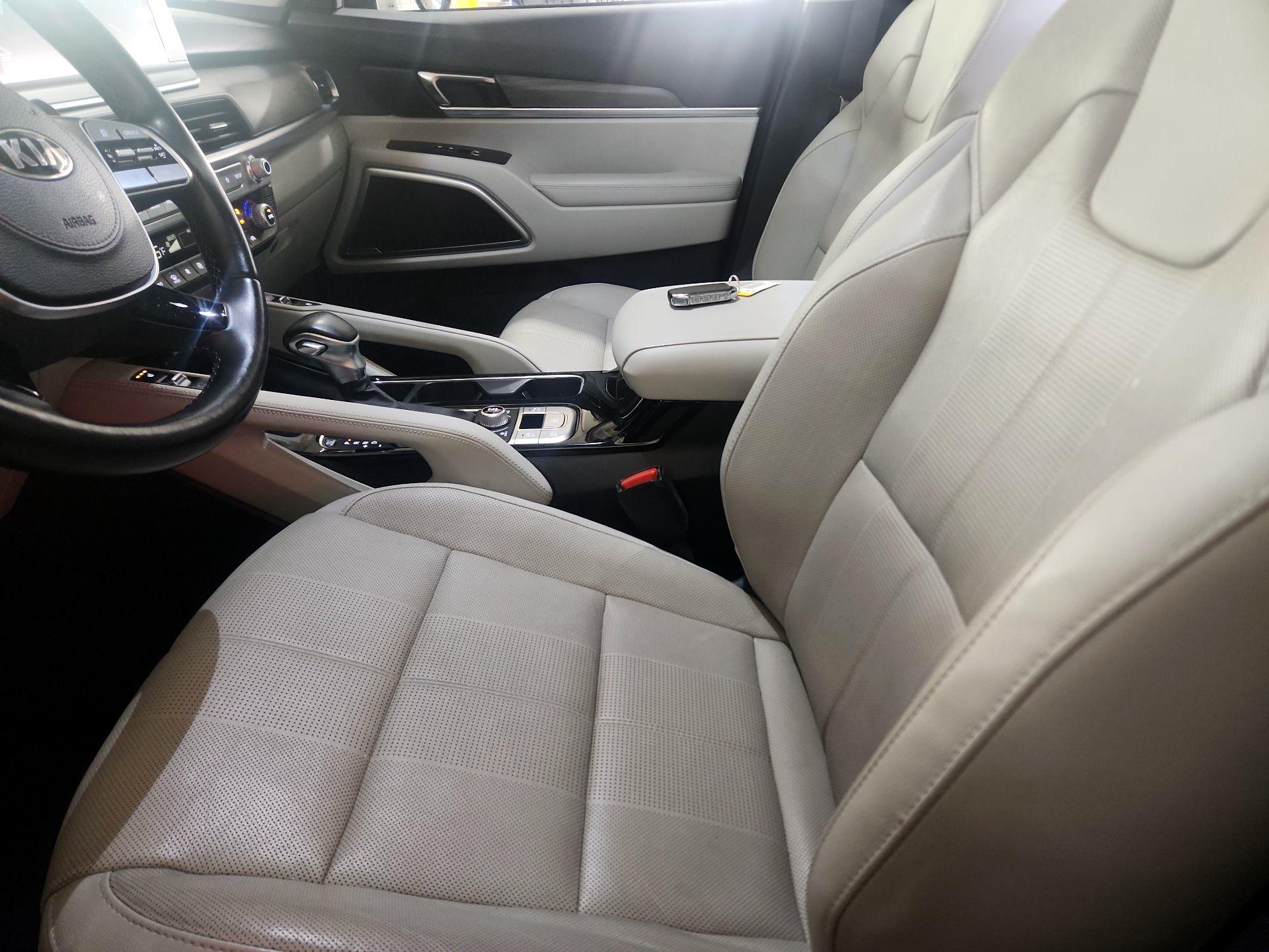 Thumbnail: 2021 Kia Telluride - 11