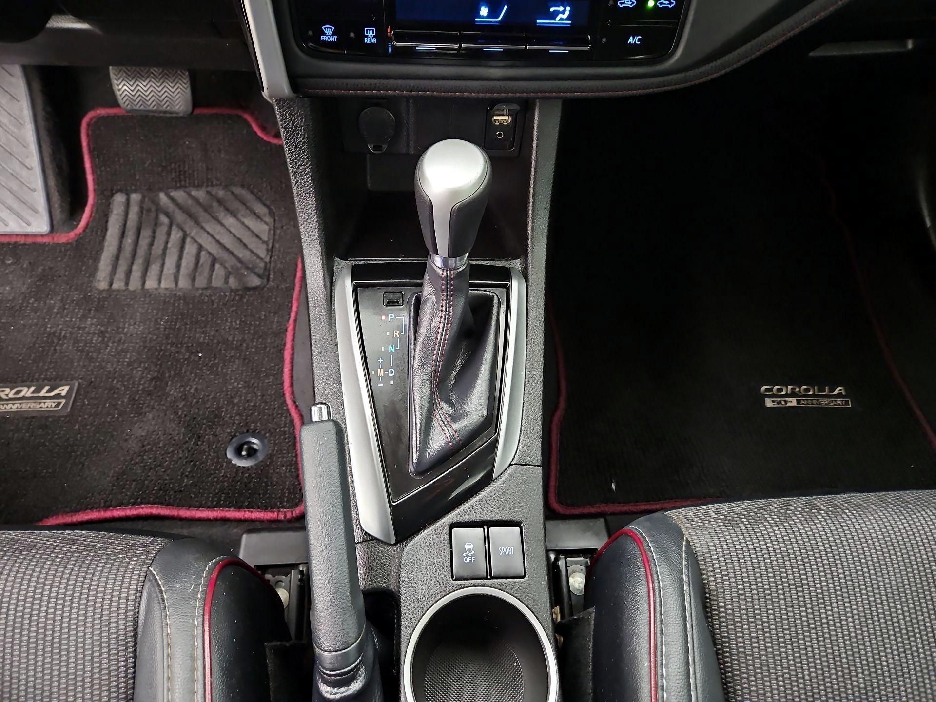 Thumbnail: 2017 Toyota Corolla - 17