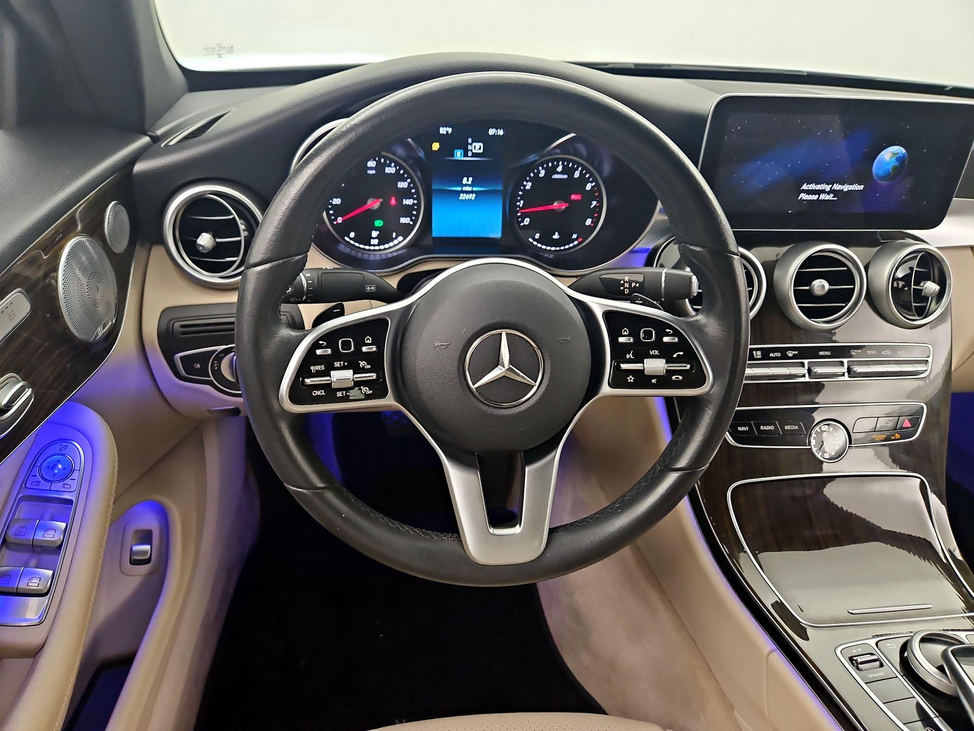 Thumbnail: 2020 Mercedes-Benz C-Class - 10