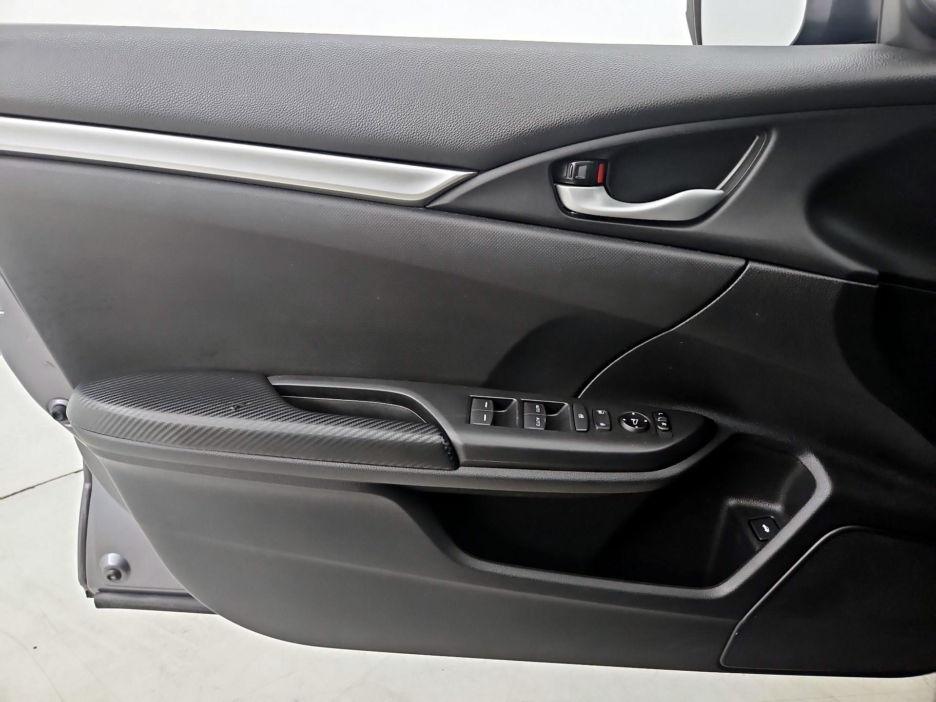 Thumbnail: 2020 Honda Civic - 12