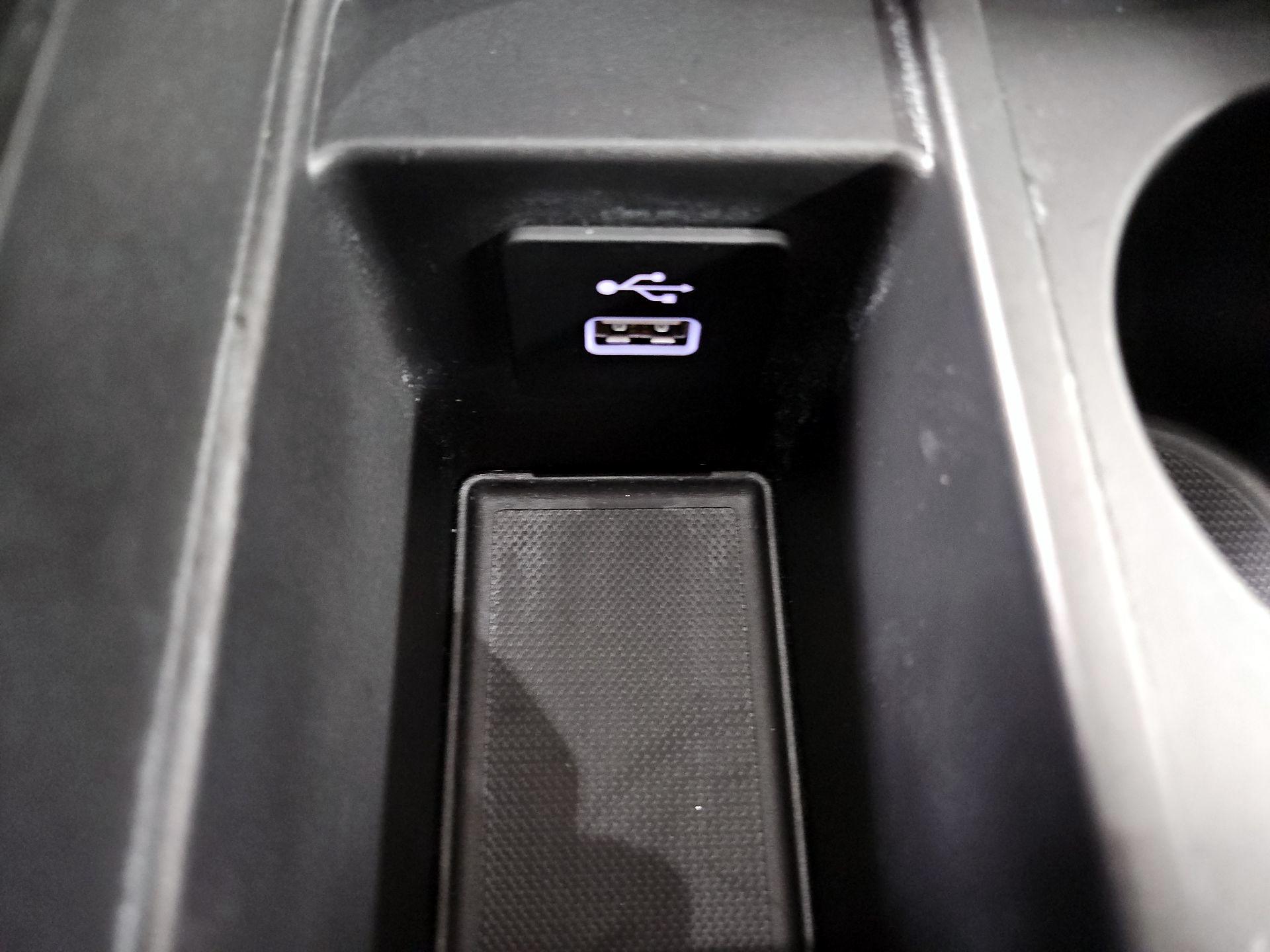 Thumbnail: 2023 Acura RDX - 18