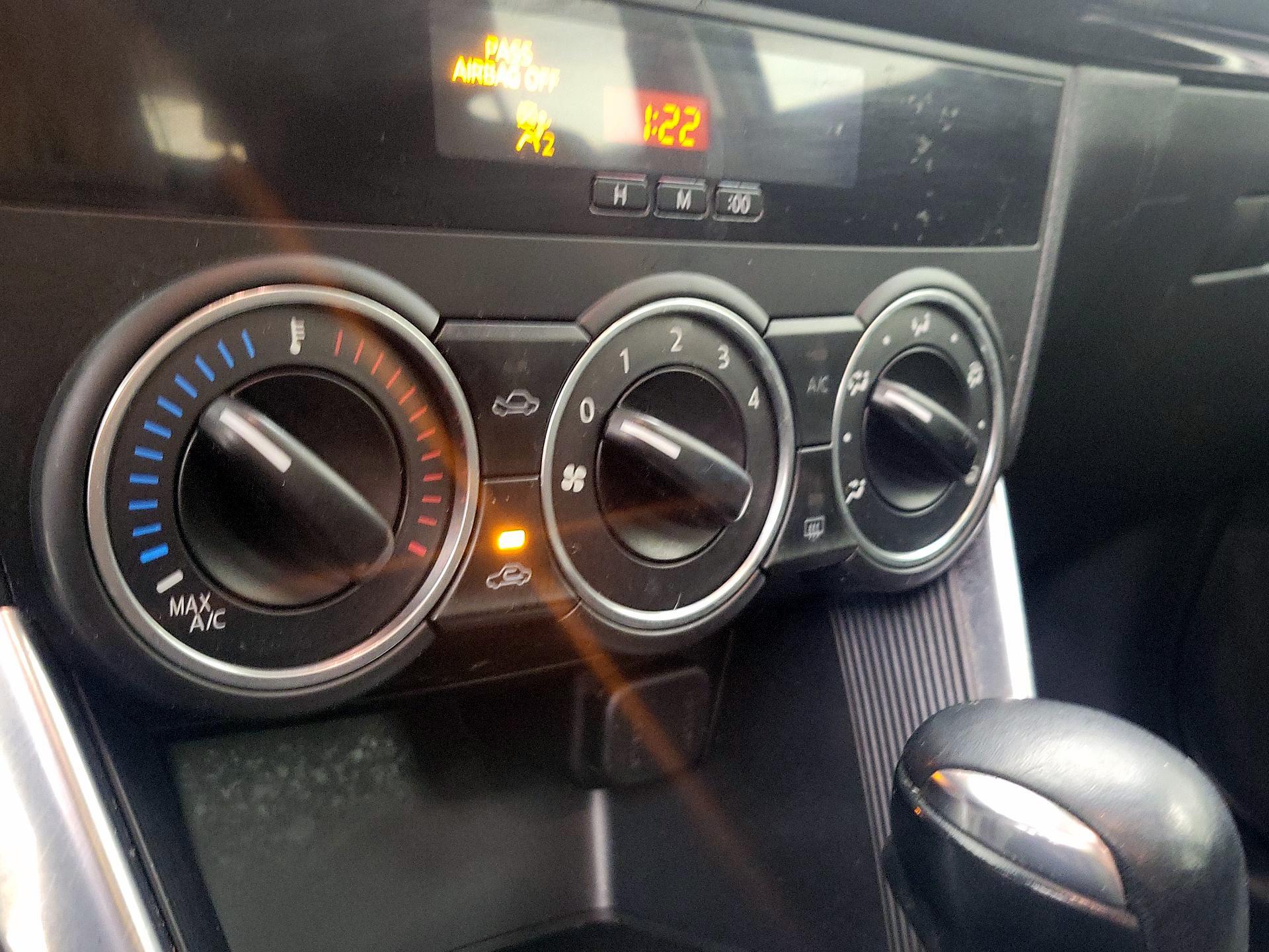 Thumbnail: 2015 Mazda CX-5 - 15