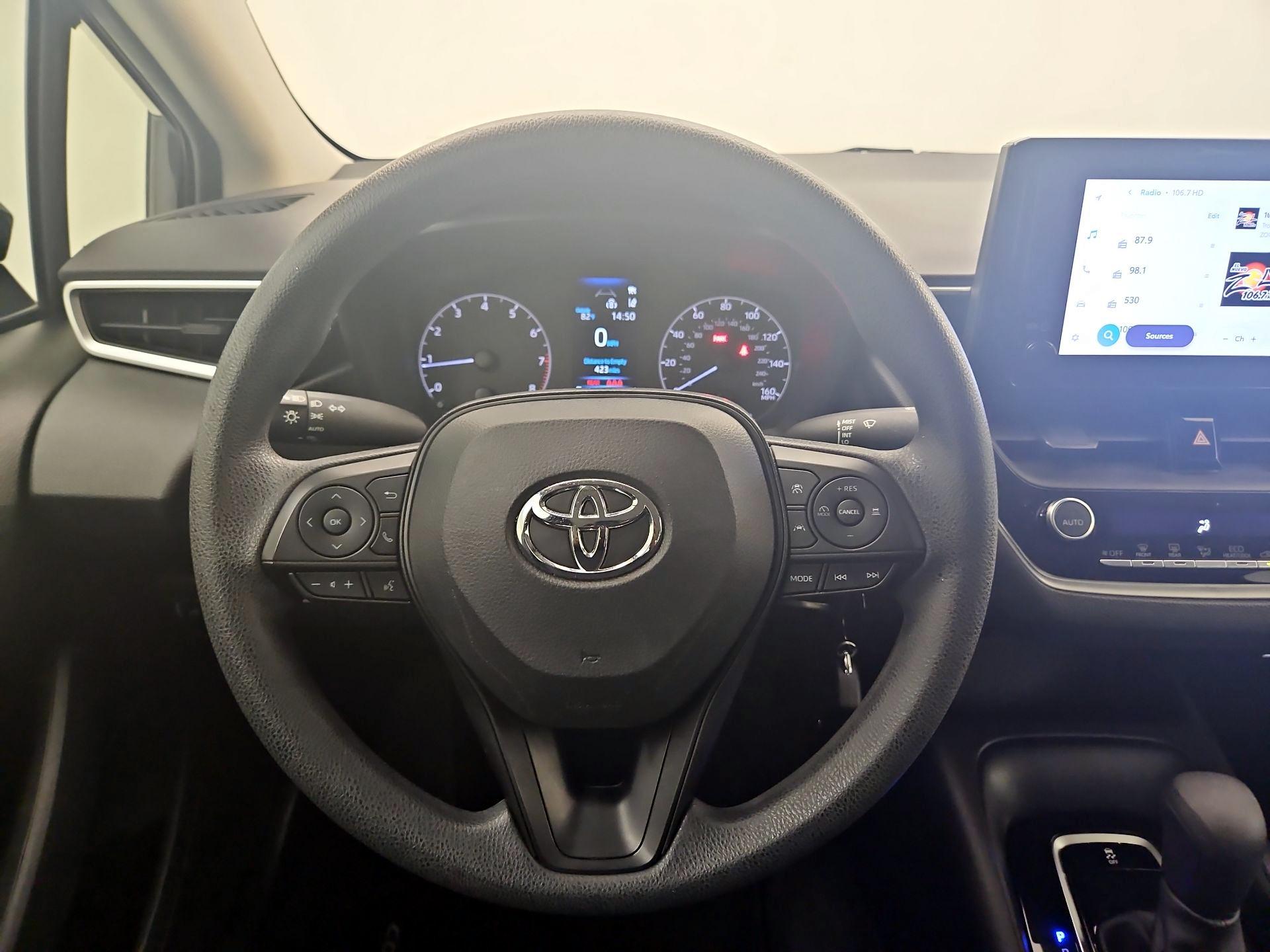 Thumbnail: 2023 Toyota Corolla - 10