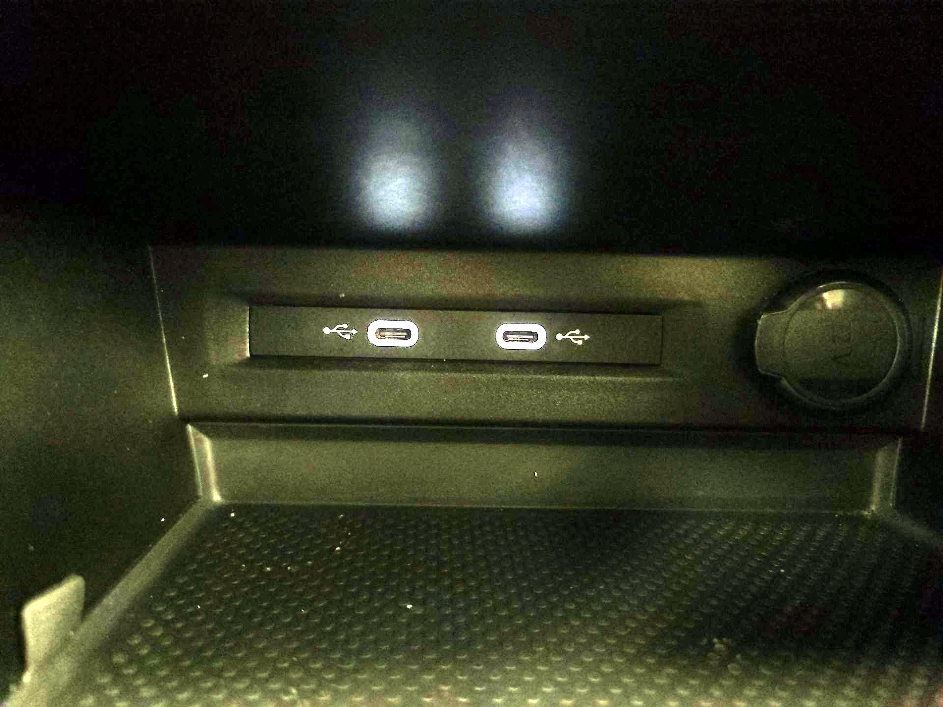 Thumbnail: 2022 Volkswagen Taos - 18