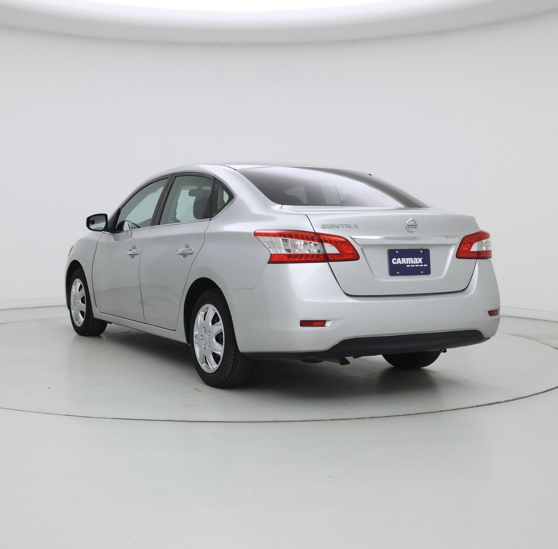 Thumbnail: 2015 Nissan Sentra - 2