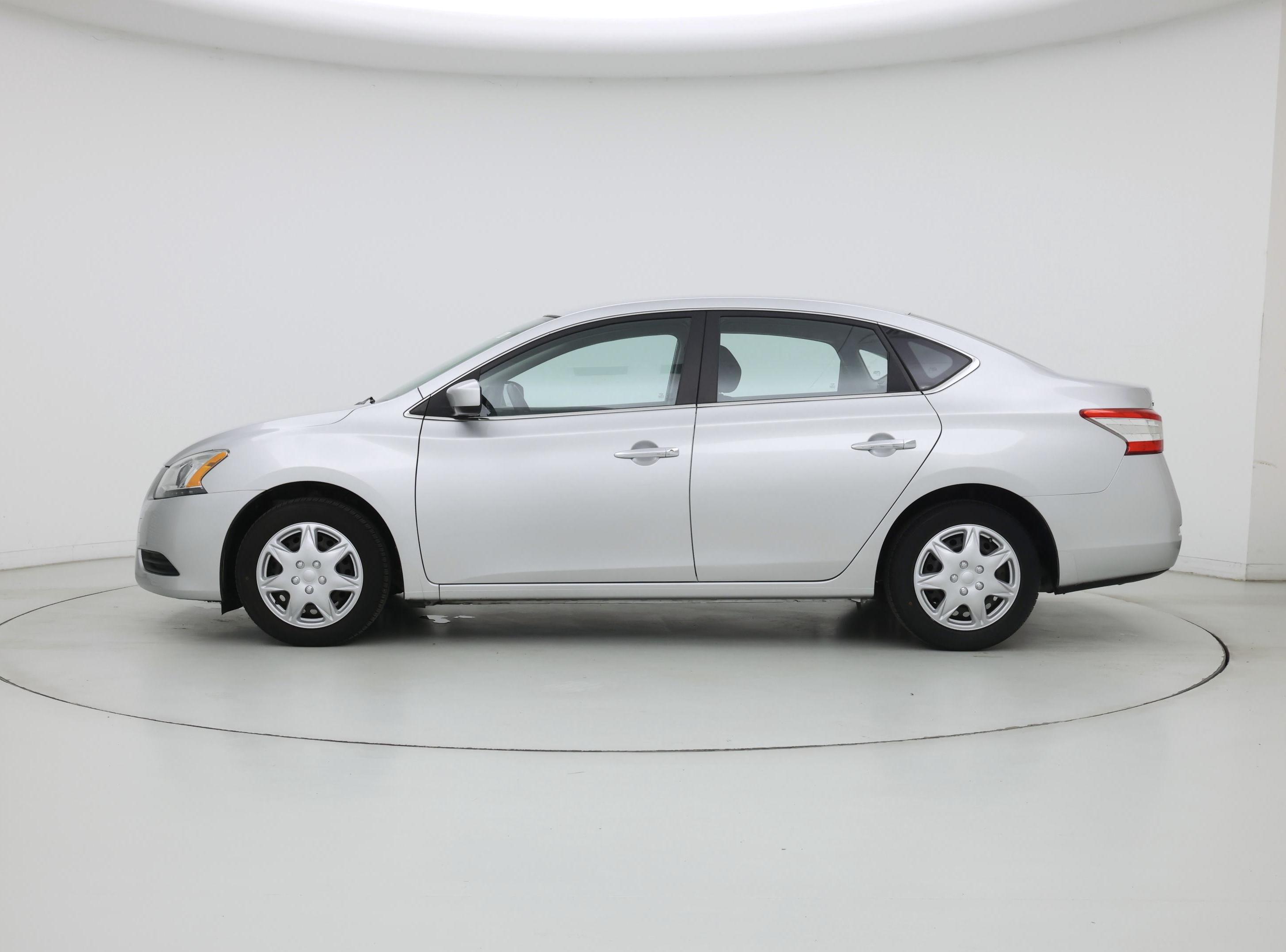 Thumbnail: 2015 Nissan Sentra - 3