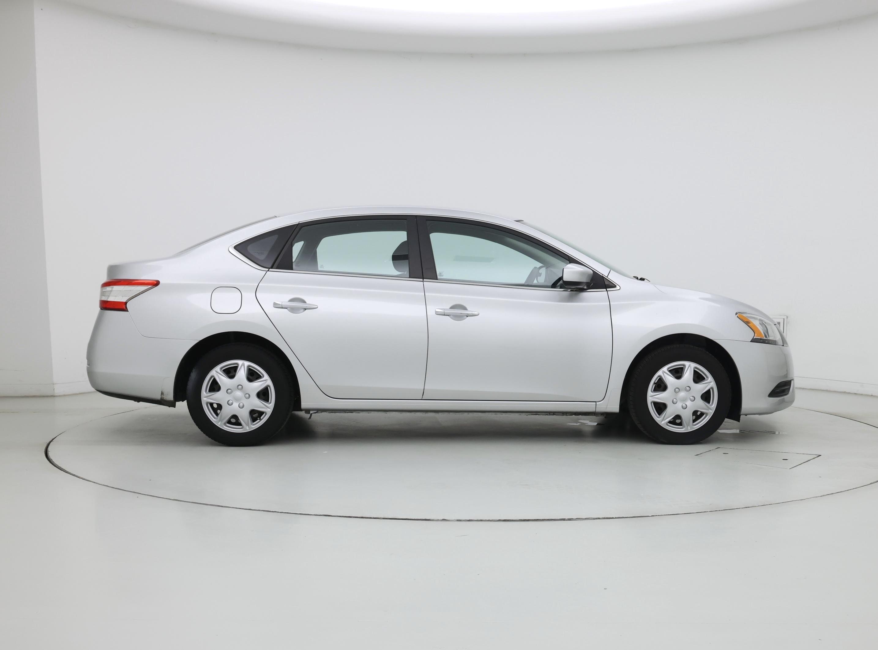 Thumbnail: 2015 Nissan Sentra - 7