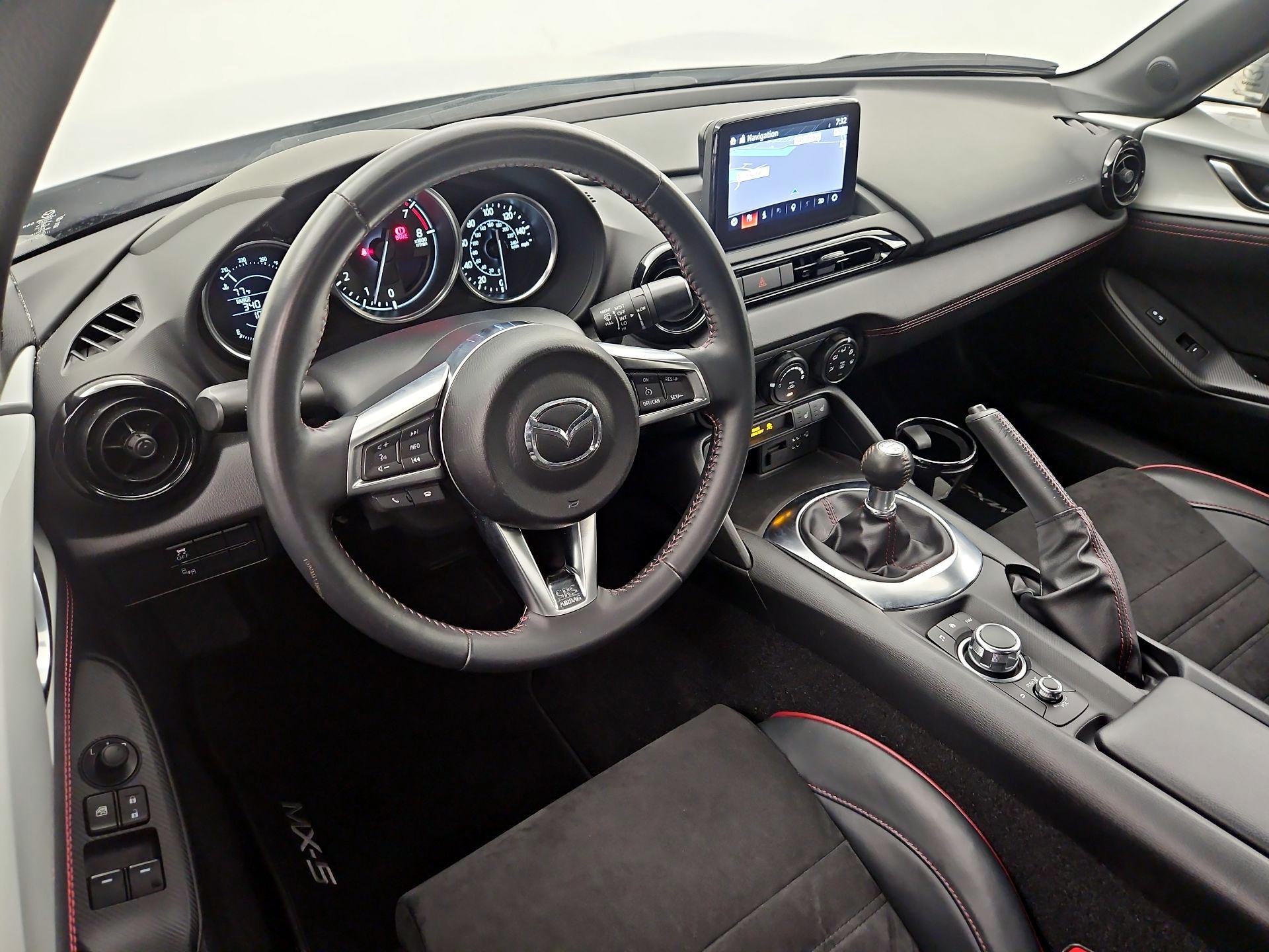 Thumbnail: 2018 Mazda MX-5 Miata - 9