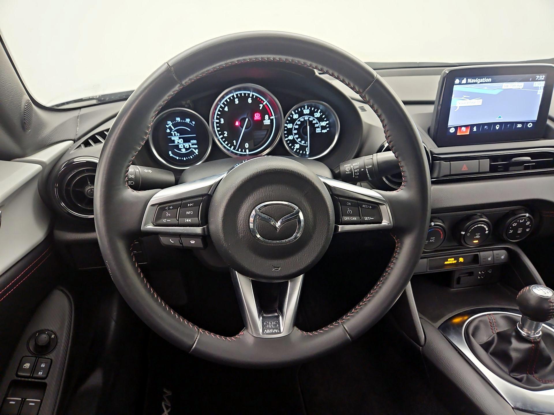 Thumbnail: 2018 Mazda MX-5 Miata - 10