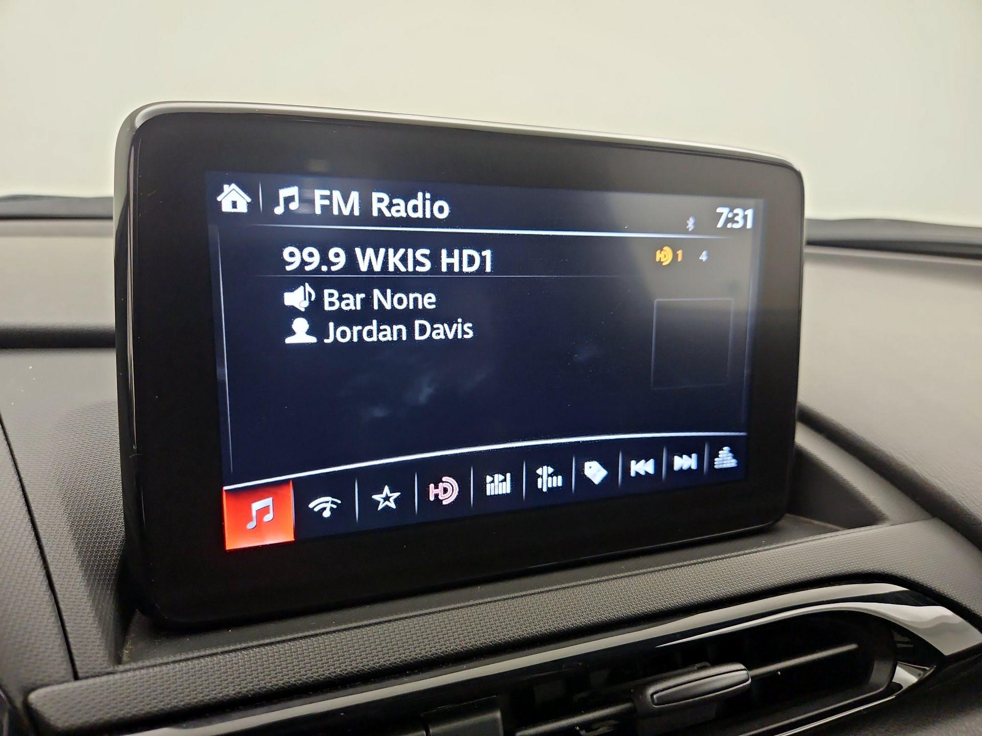 Thumbnail: 2018 Mazda MX-5 Miata - 15