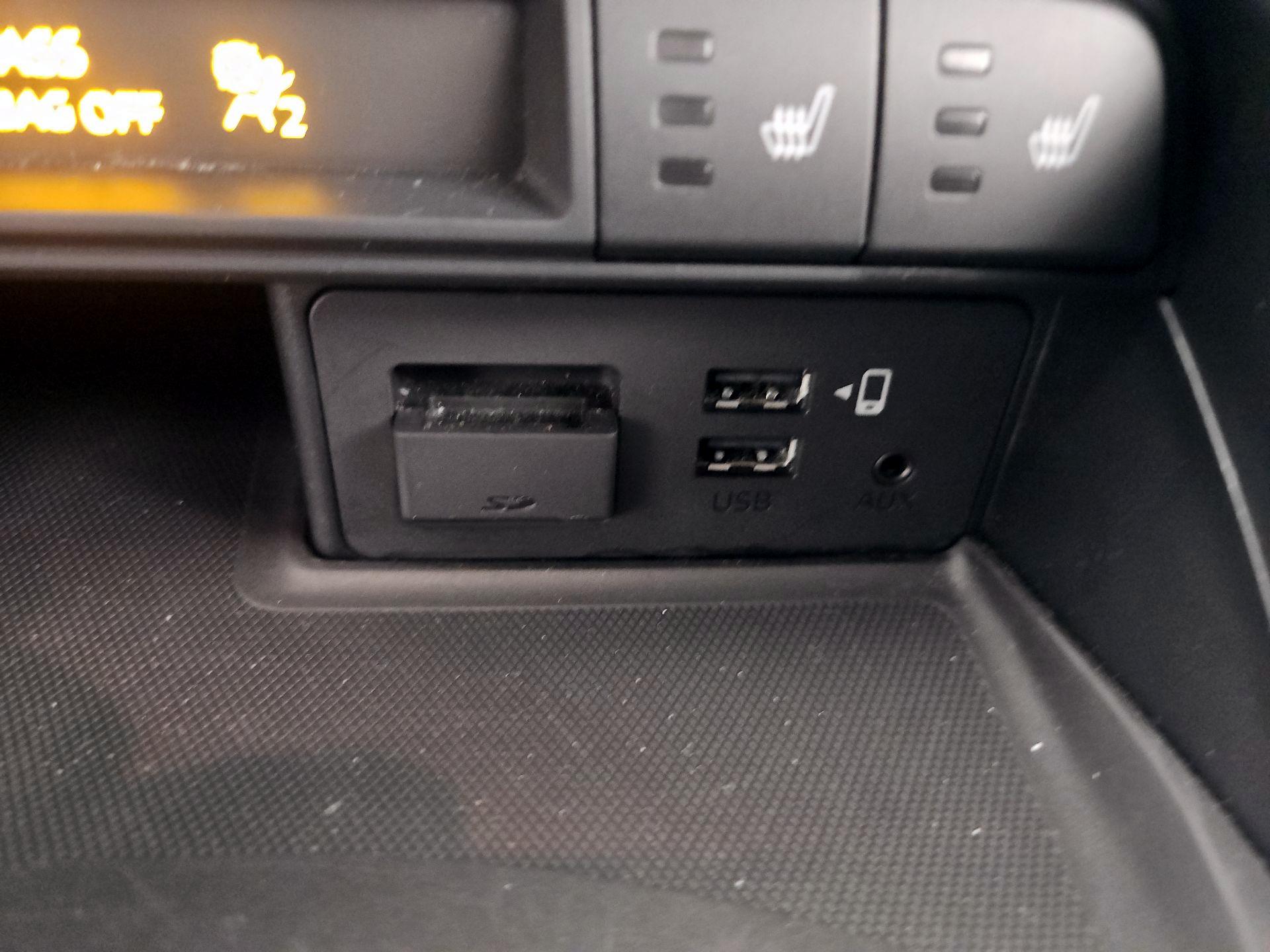 Thumbnail: 2018 Mazda MX-5 Miata - 18