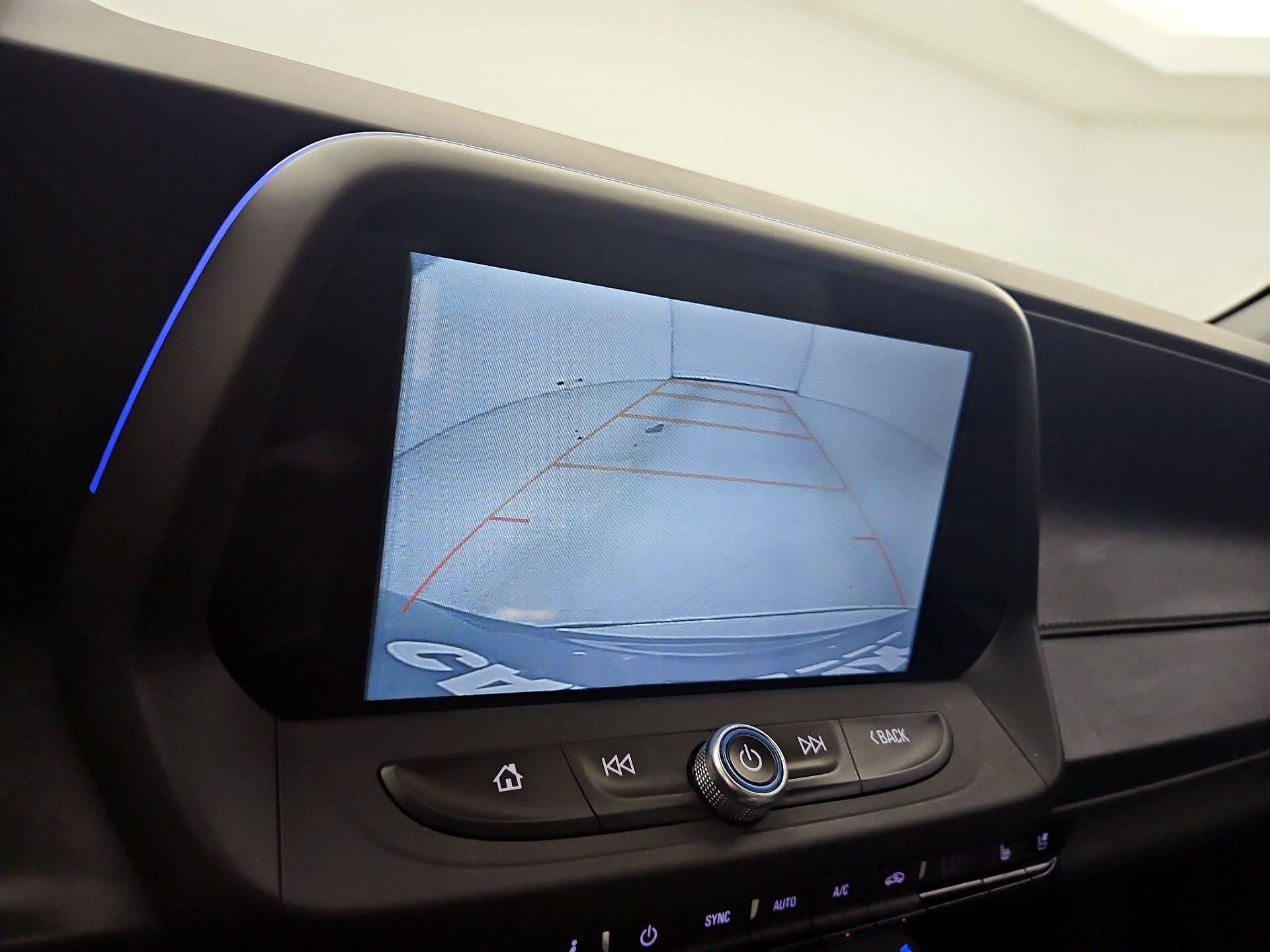 Thumbnail: 2018 Chevrolet Camaro - 15