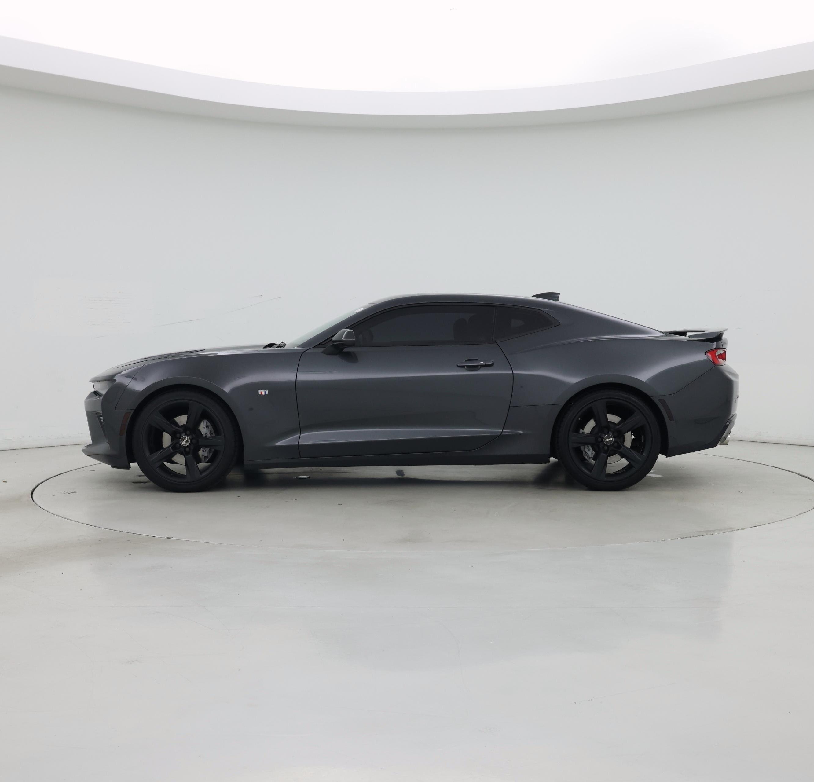 Thumbnail: 2018 Chevrolet Camaro - 3