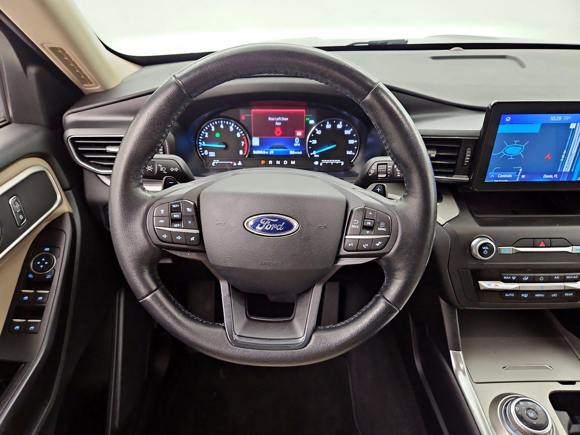 Thumbnail: 2020 Ford Explorer - 10