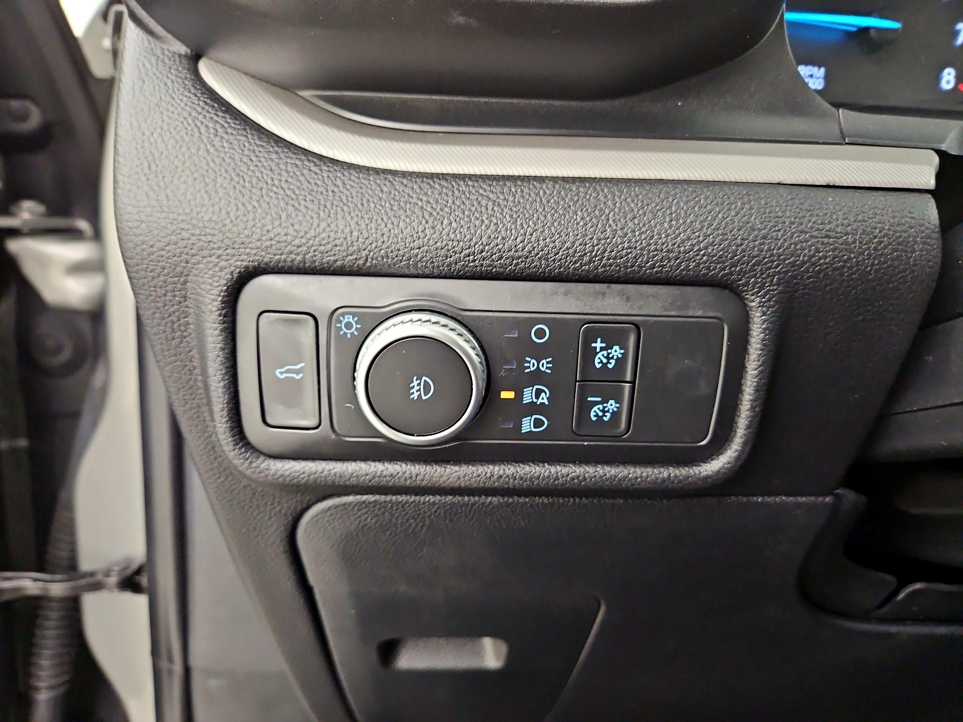 Thumbnail: 2020 Ford Explorer - 13