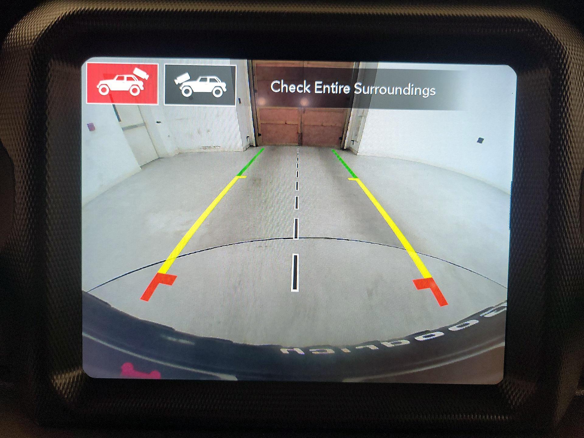 Thumbnail: 2022 Jeep Wrangler - 15