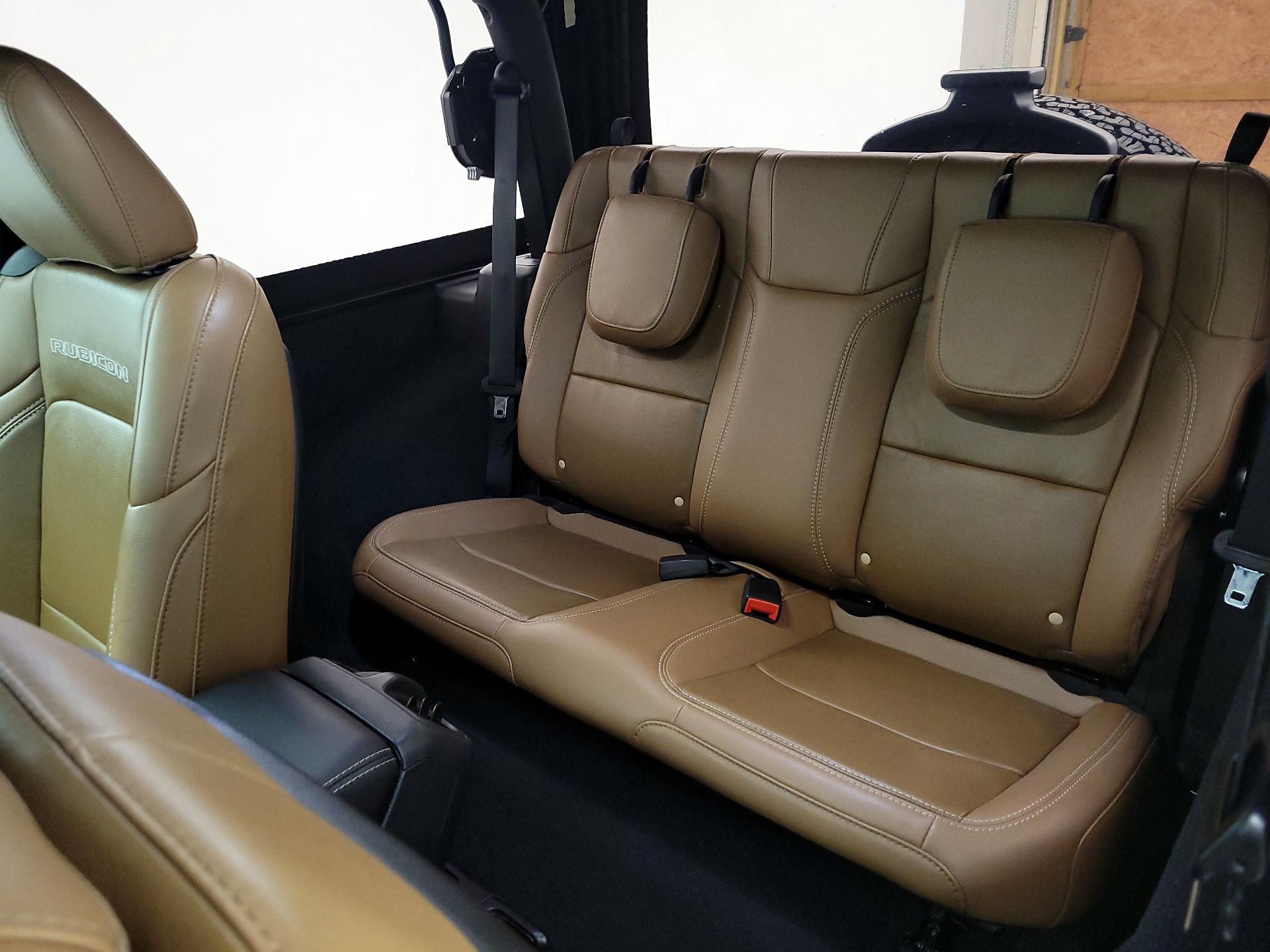 Thumbnail: 2022 Jeep Wrangler - 20