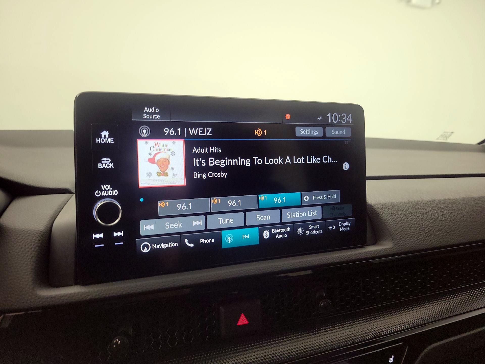 Thumbnail: 2023 Honda CR-V - 16