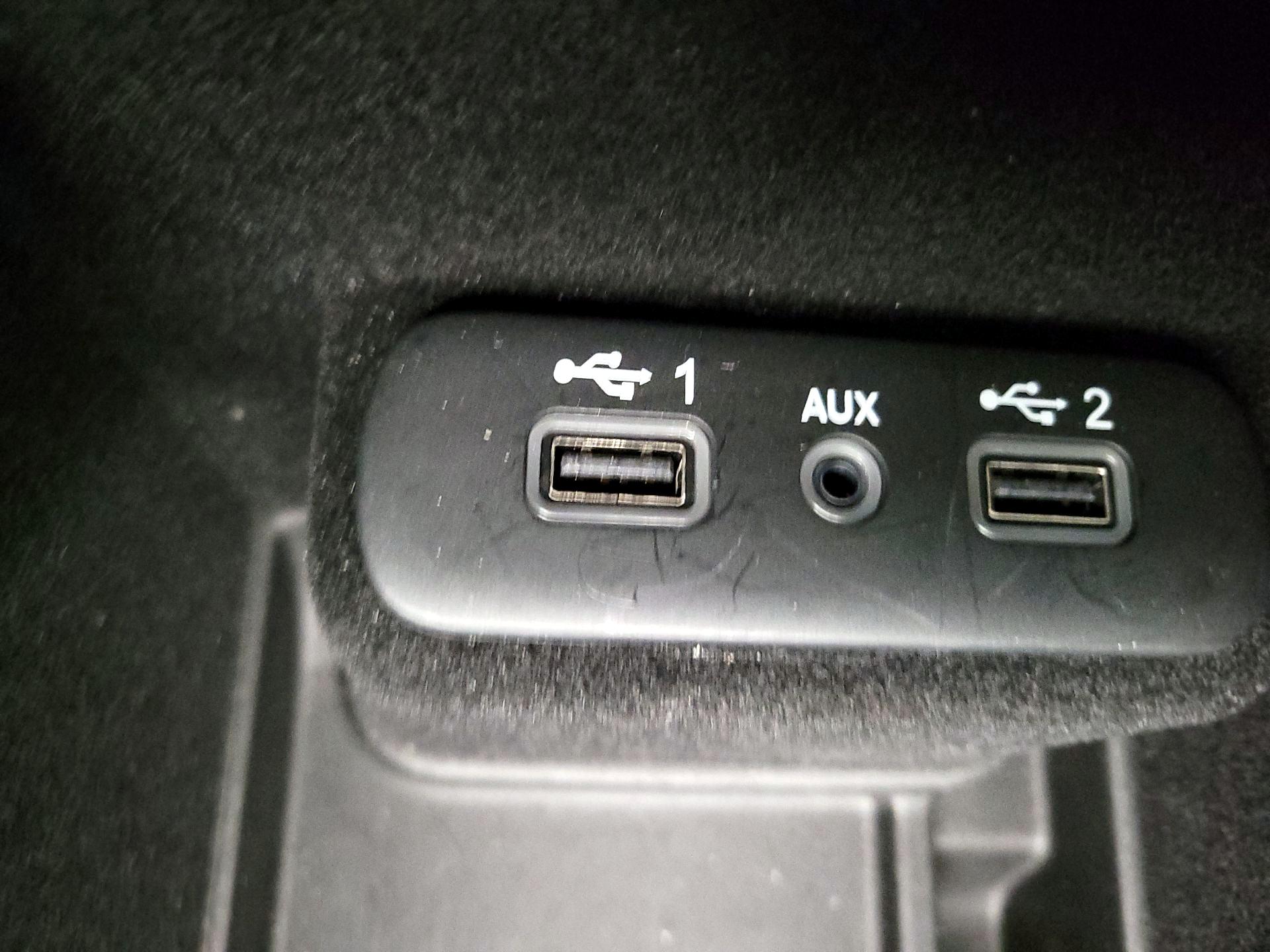 Thumbnail: 2020 Dodge Charger - 18