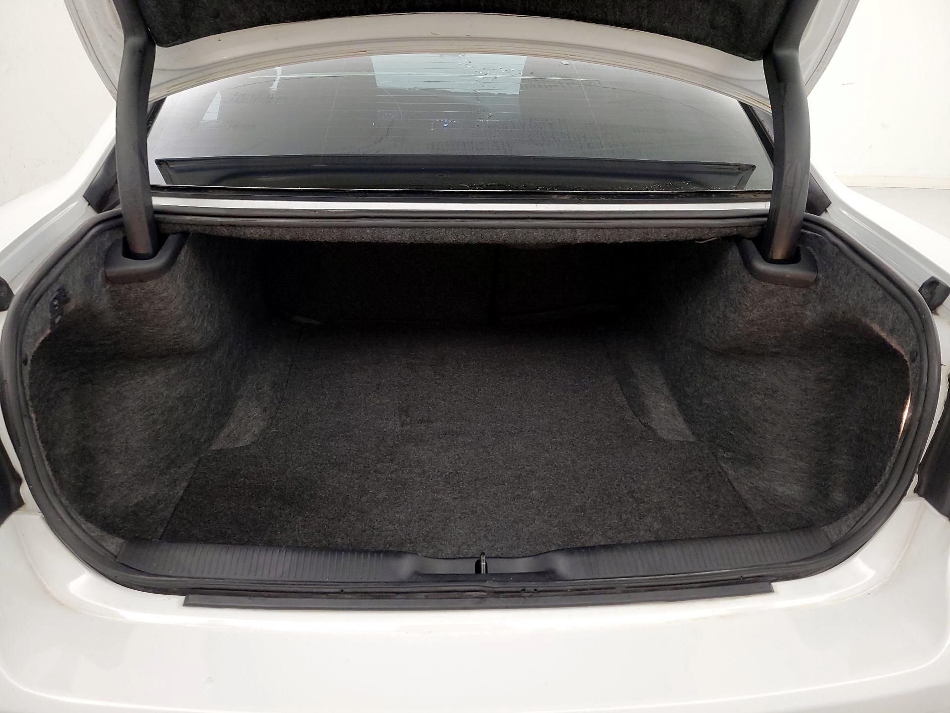 Thumbnail: 2020 Dodge Charger - 20