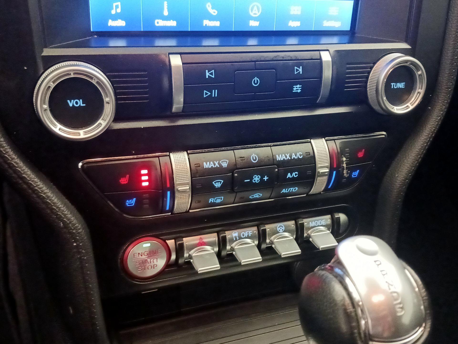 Thumbnail: 2022 Ford Mustang - 17