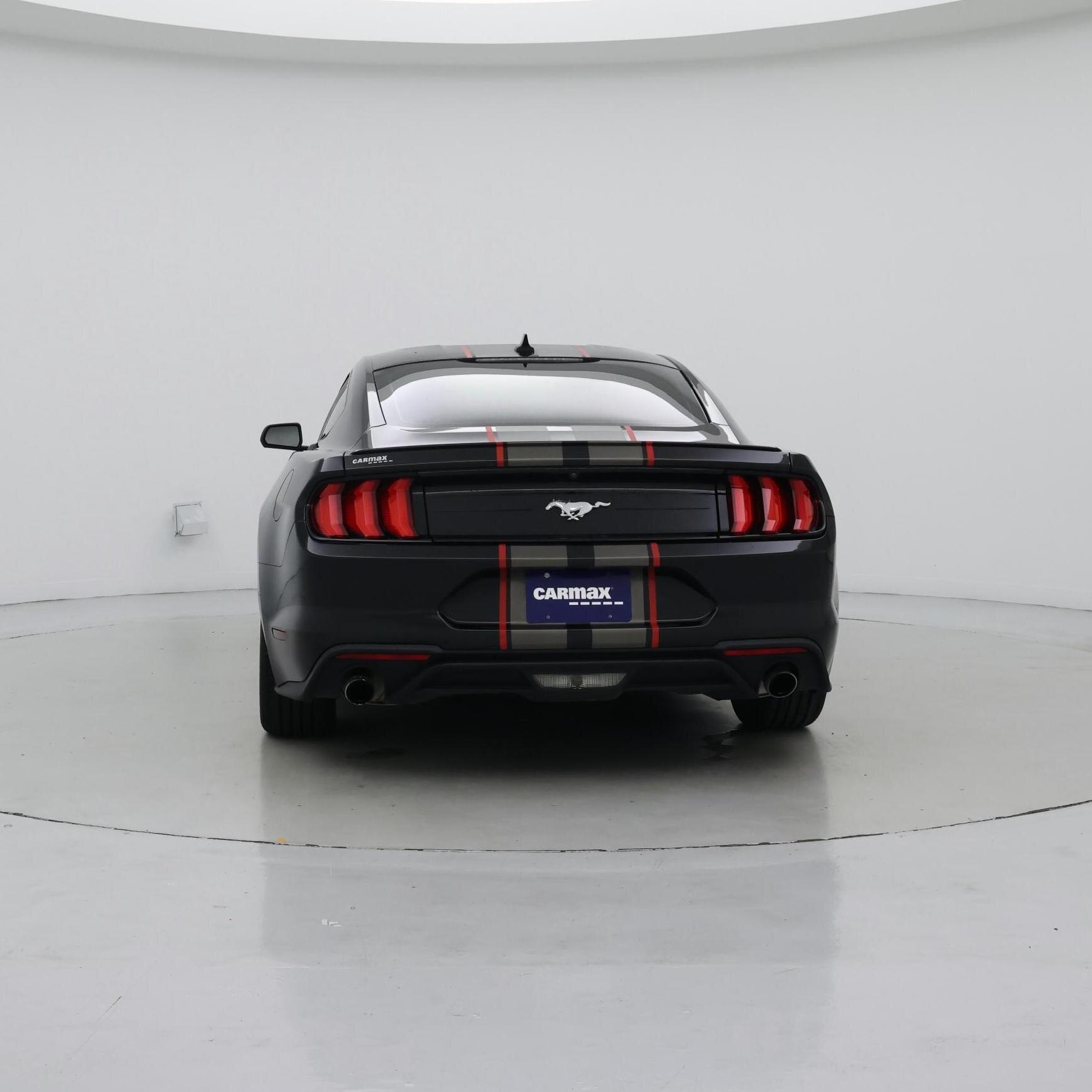 Thumbnail: 2022 Ford Mustang - 6
