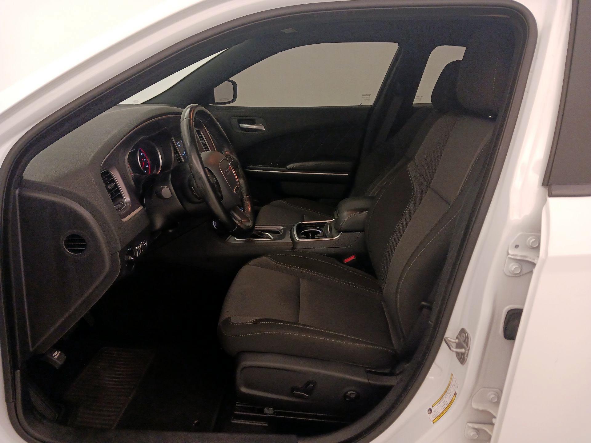 Thumbnail: 2020 Dodge Charger - 11