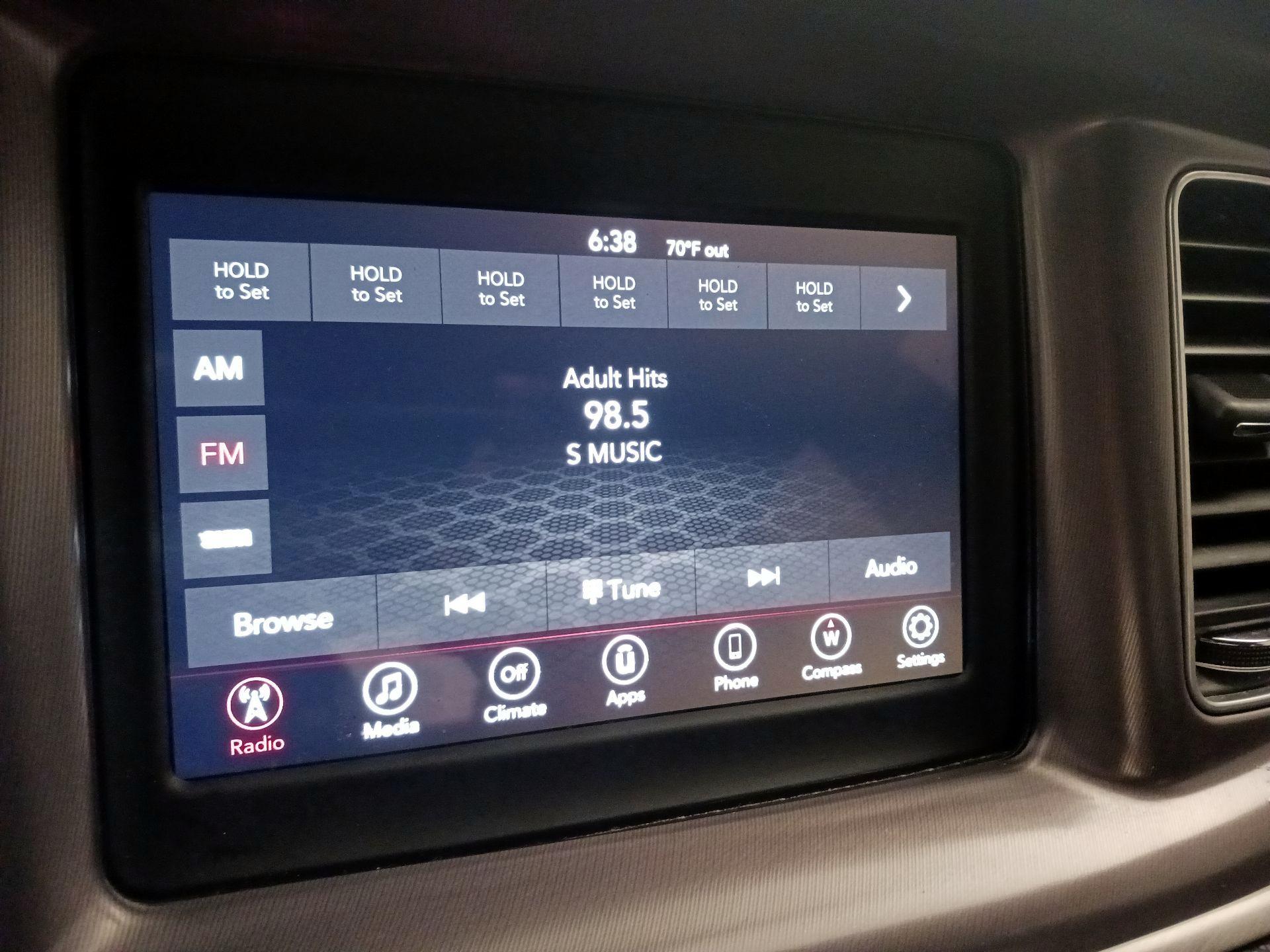 Thumbnail: 2020 Dodge Charger - 15