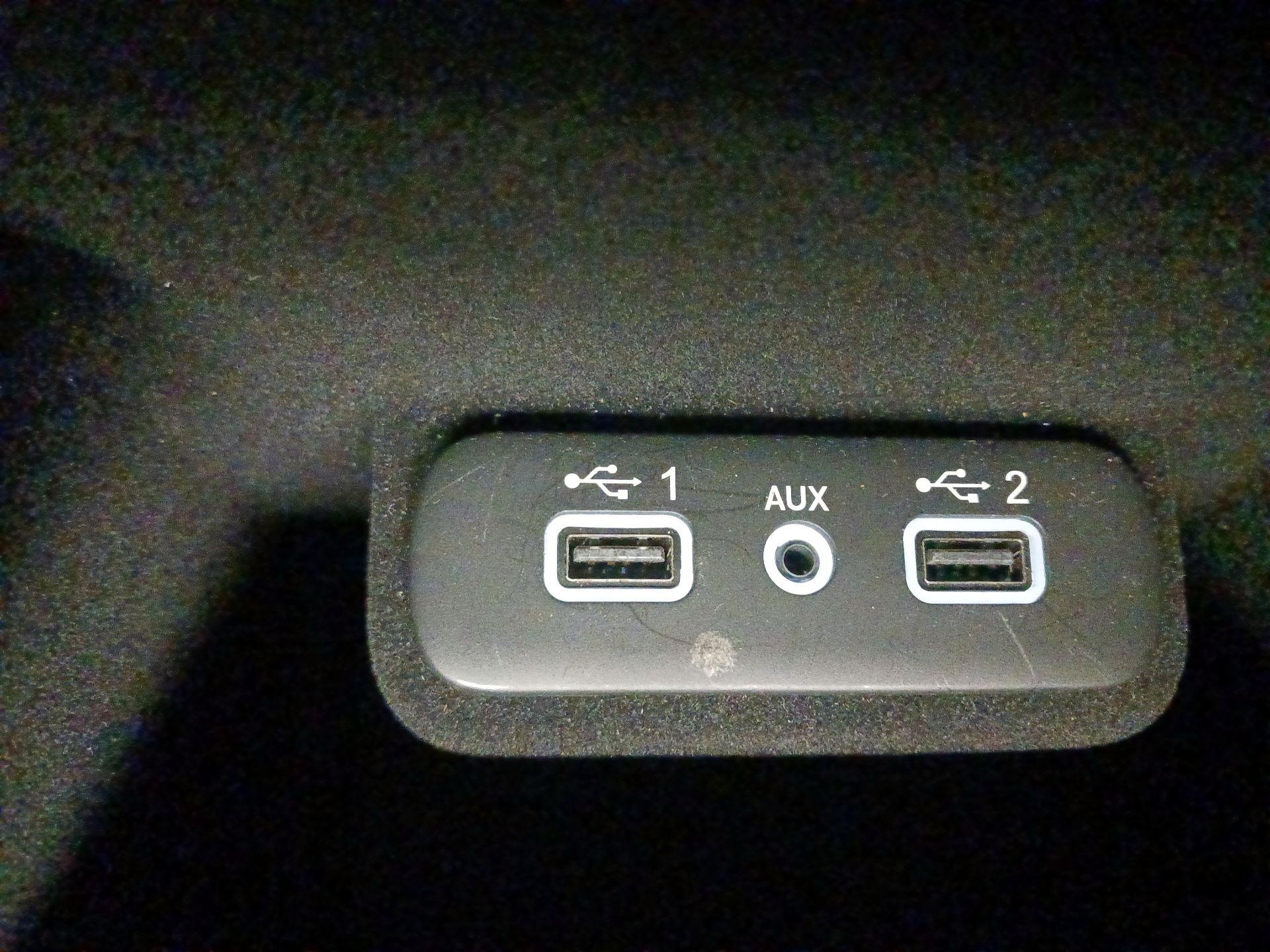 Thumbnail: 2020 Dodge Charger - 18