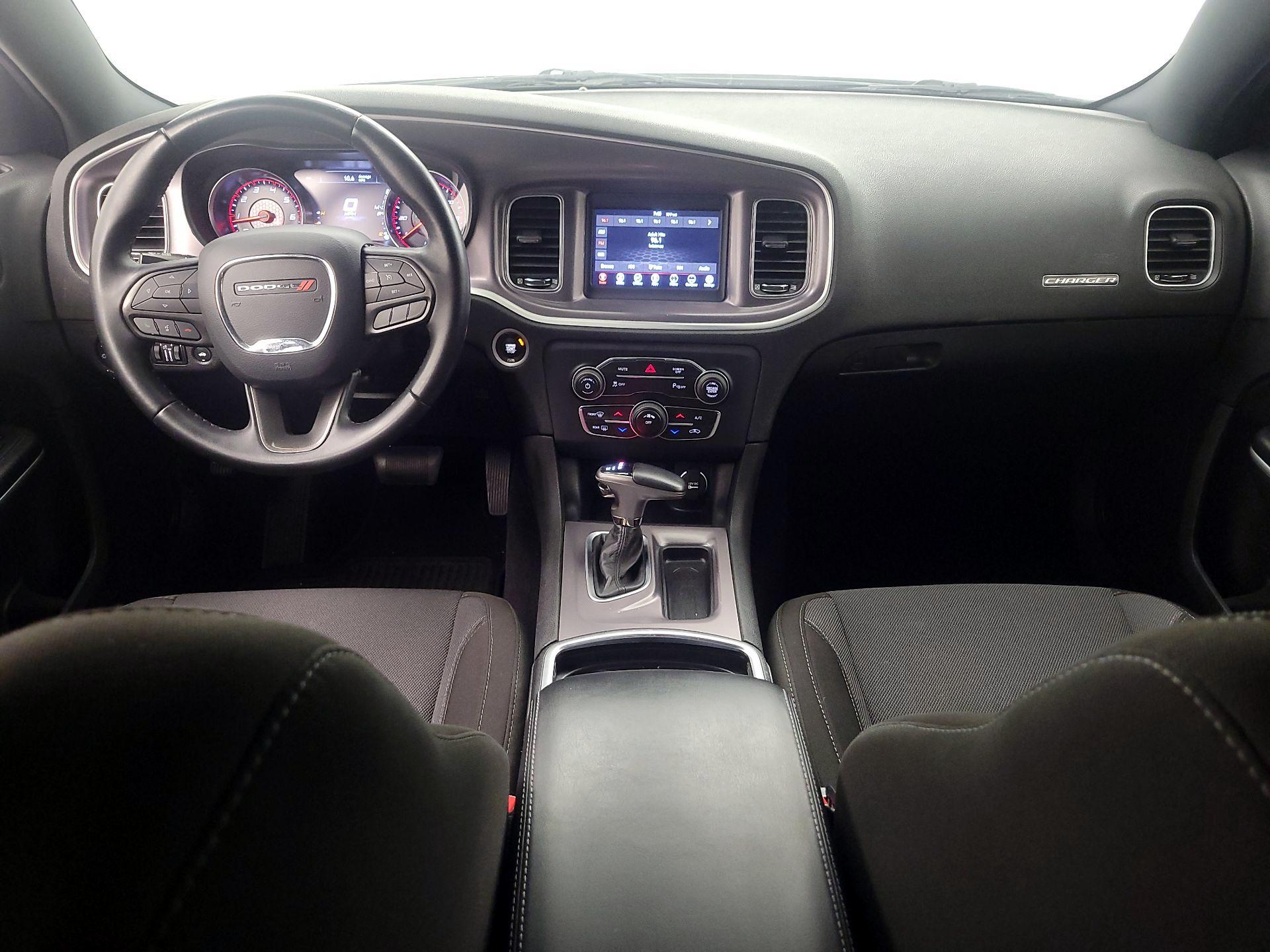 Thumbnail: 2020 Dodge Charger - 9