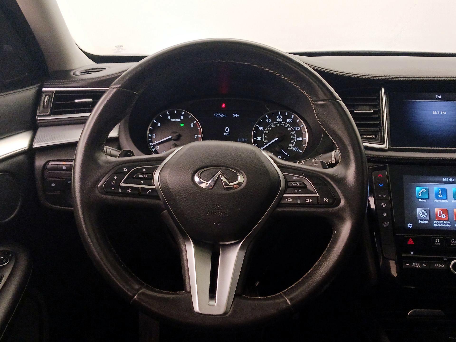 Thumbnail: 2020 INFINITI QX50 - 10