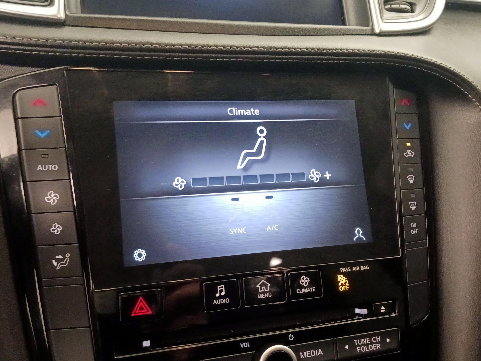 Thumbnail: 2020 INFINITI QX50 - 16