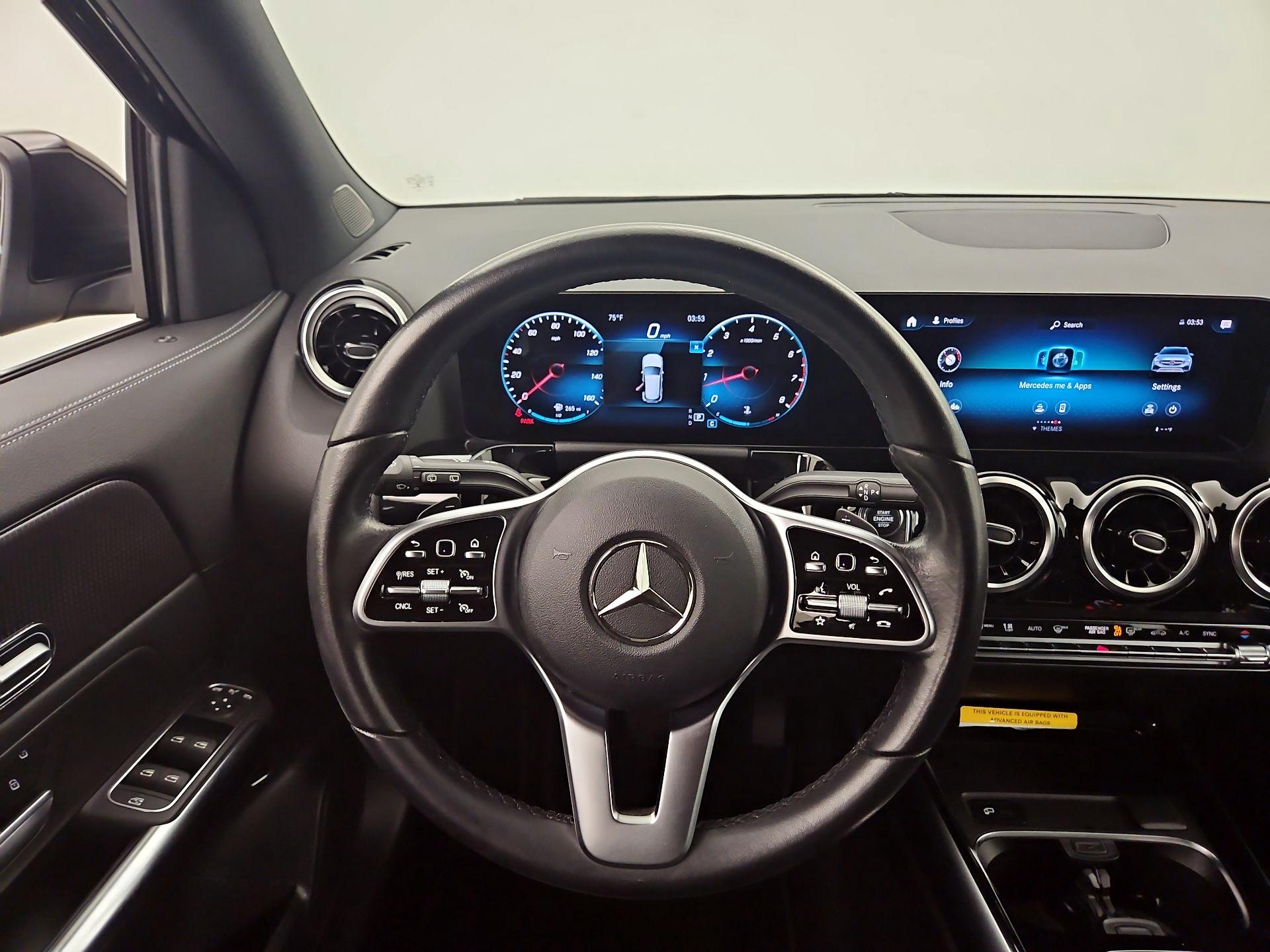Thumbnail: 2022 Mercedes-Benz GLA - 10