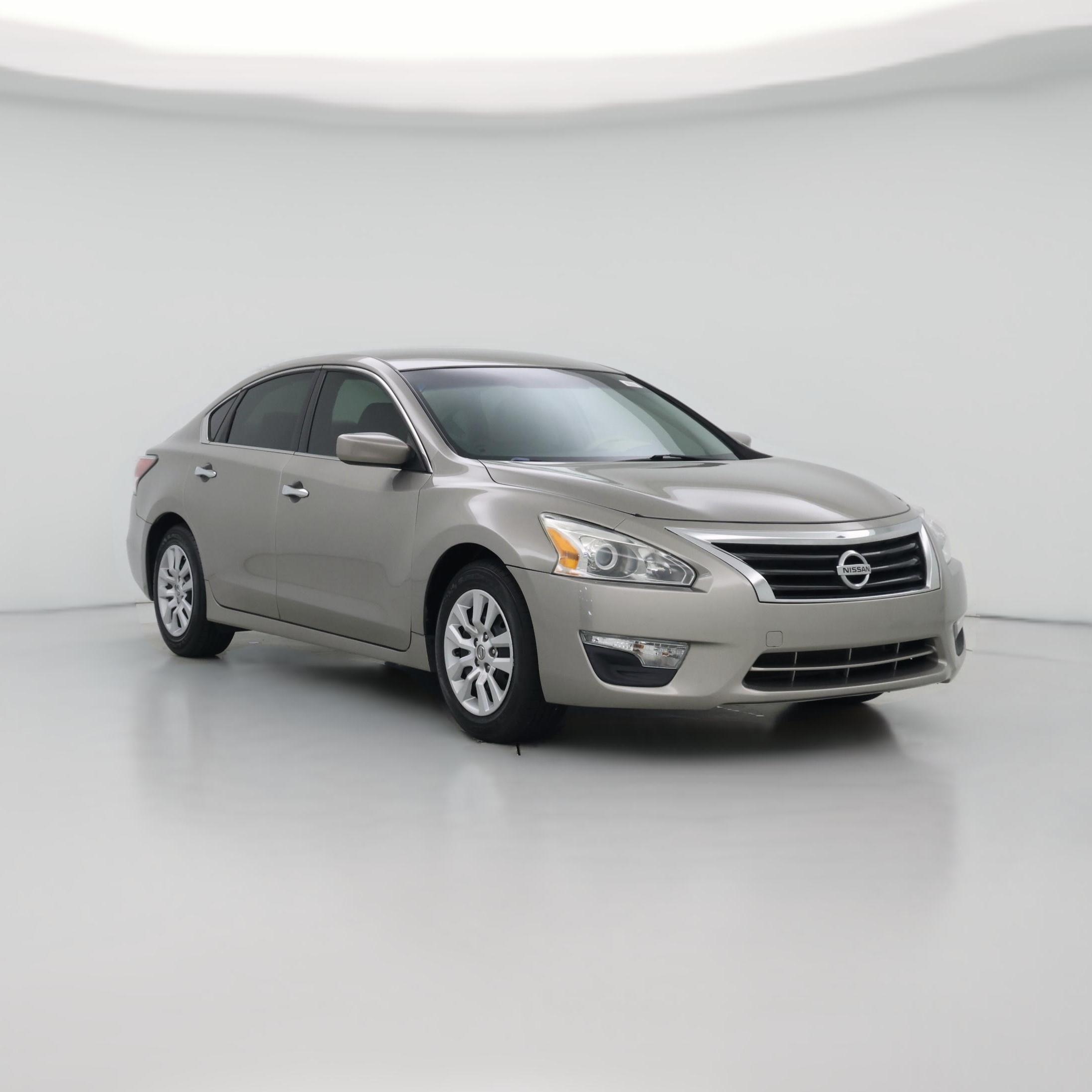 Thumbnail: 2015 Nissan Altima - 1