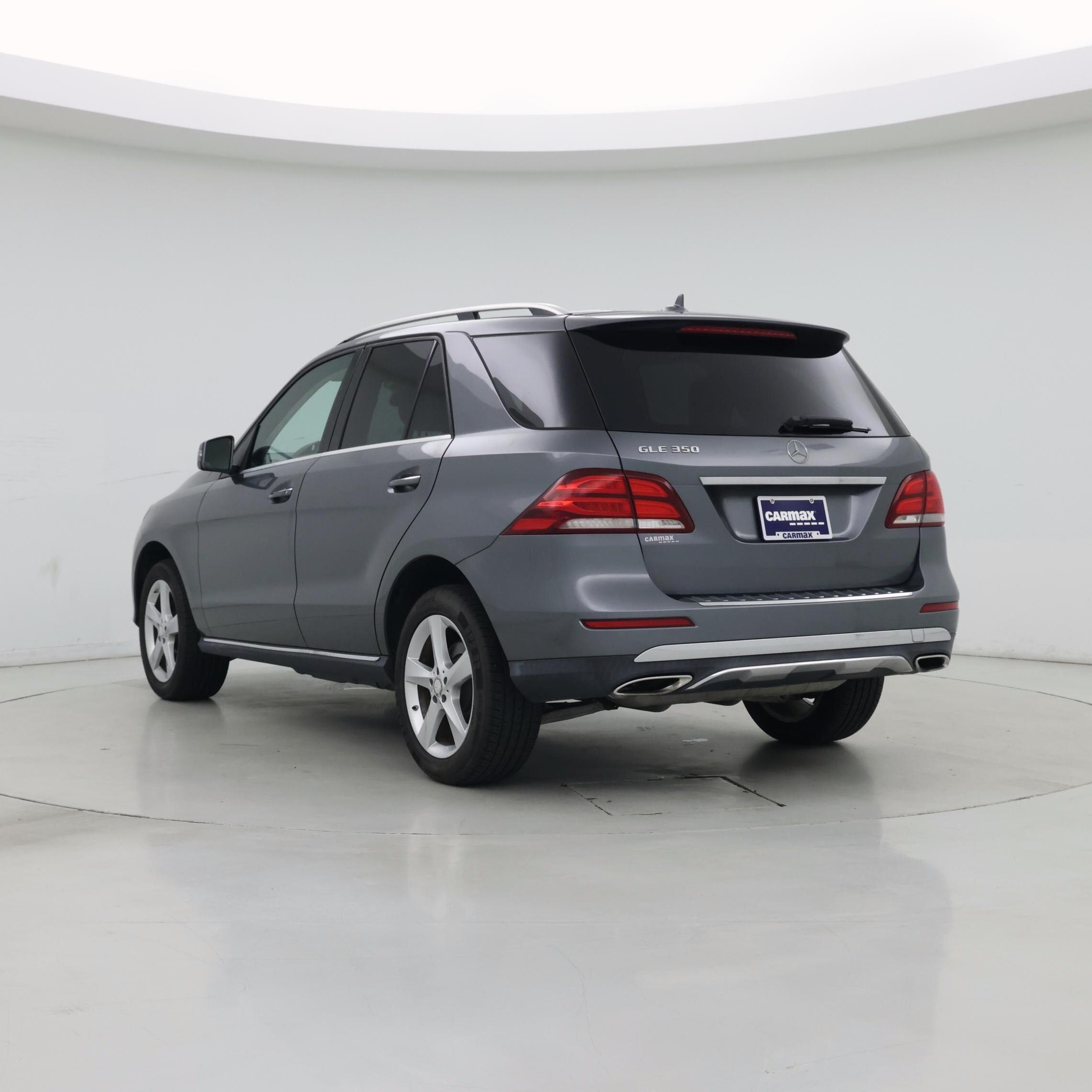 Thumbnail: 2017 Mercedes-Benz GLE - 2