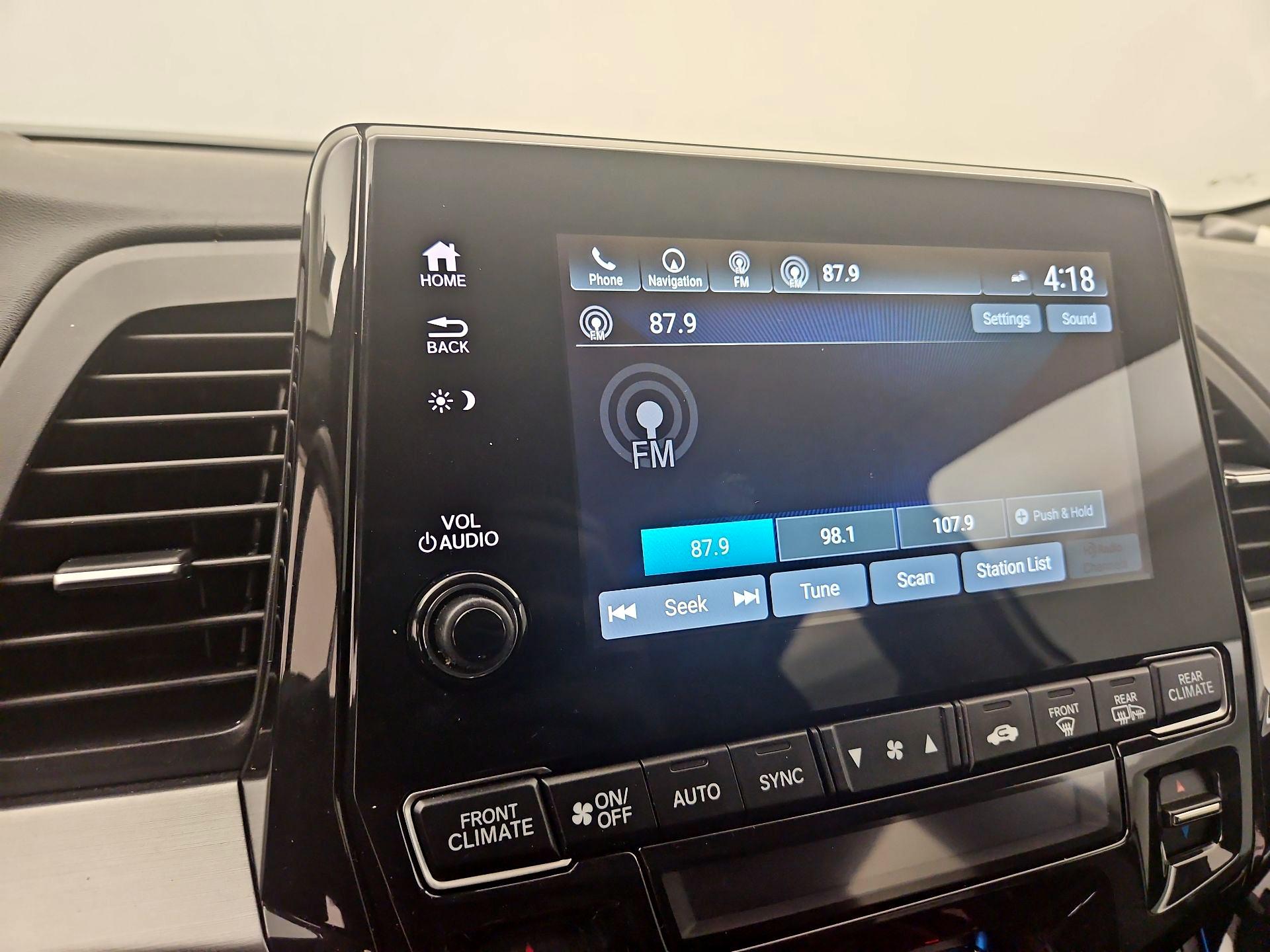 Thumbnail: 2023 Honda Odyssey - 16