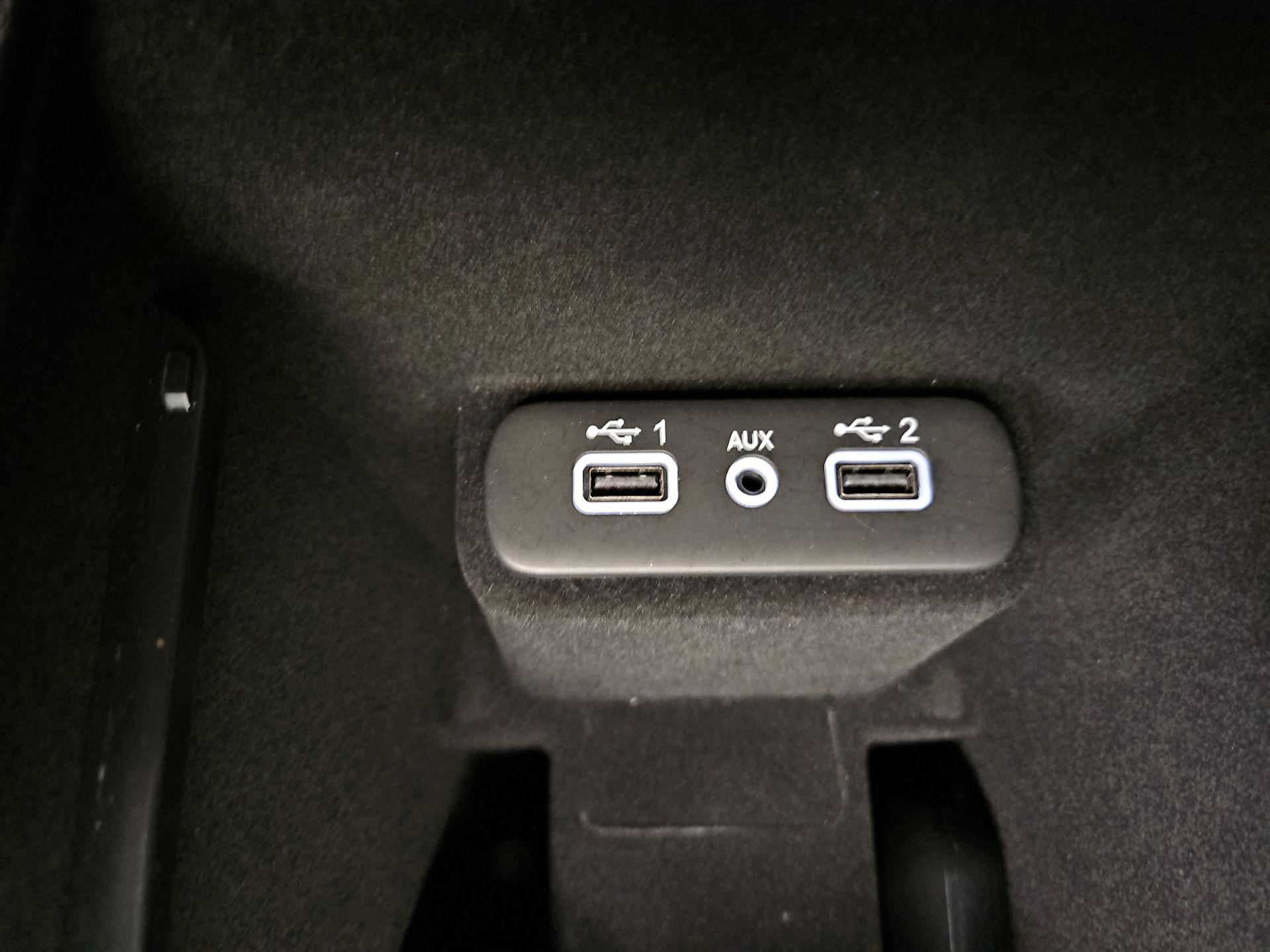 Thumbnail: 2023 Dodge Charger - 18