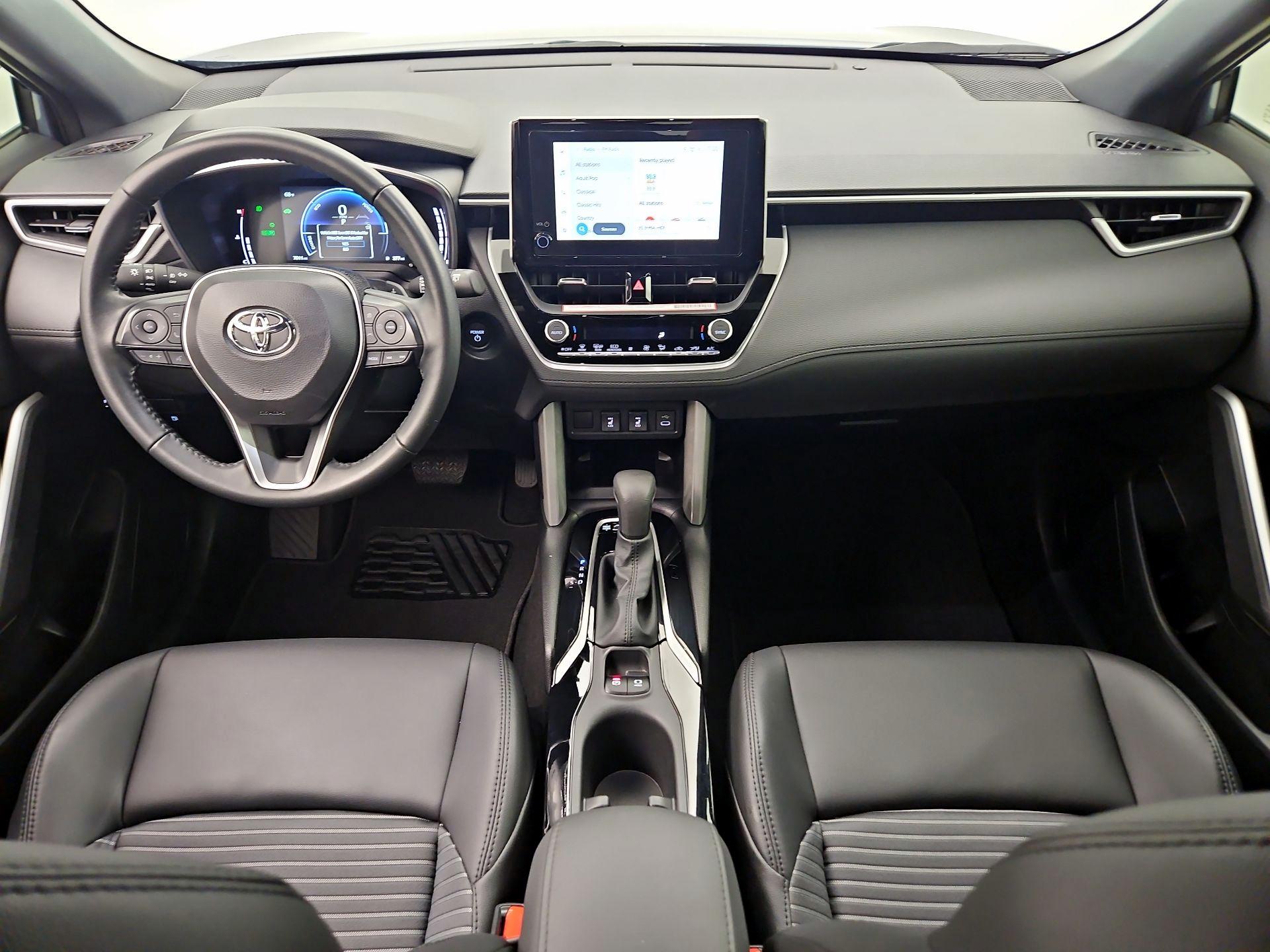 Thumbnail: 2024 Toyota Corolla Cross - 9