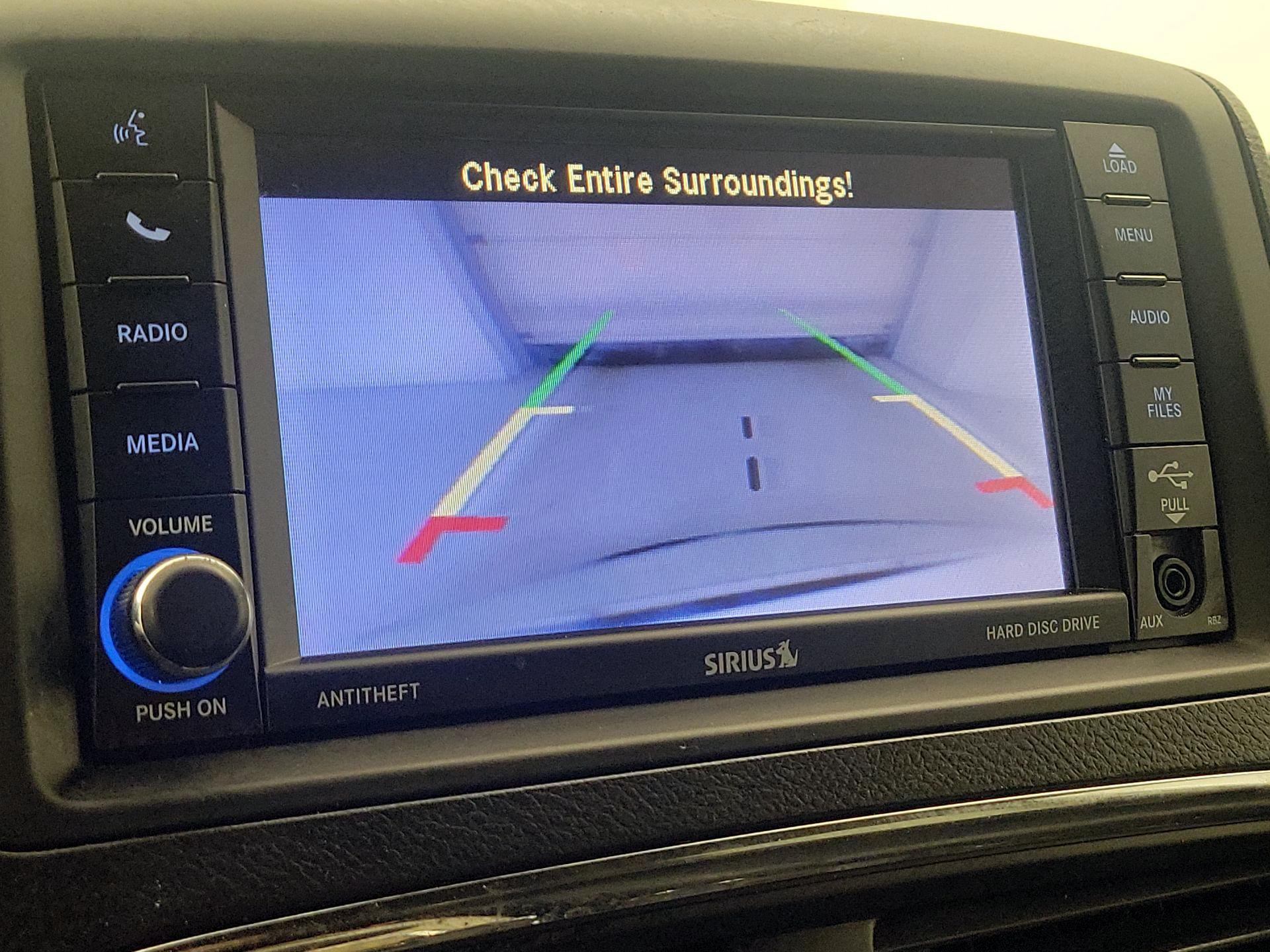 Thumbnail: 2017 Dodge Grand Caravan - 14