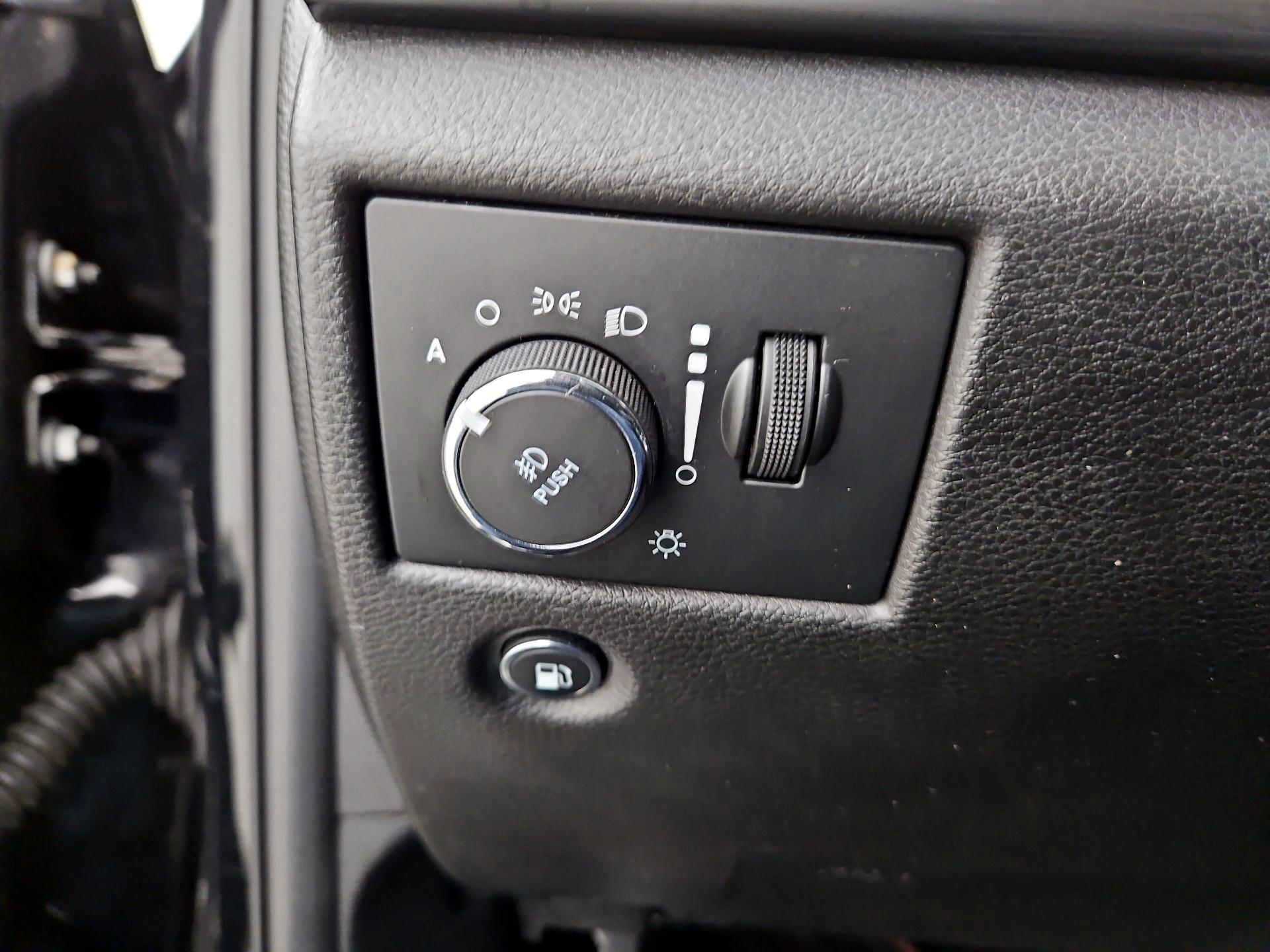 Thumbnail: 2021 Jeep Grand Cherokee - 13