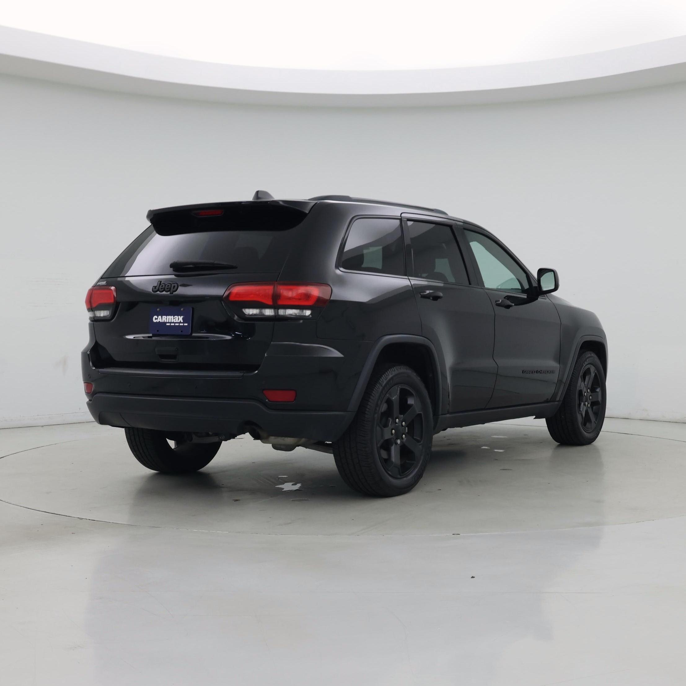 Thumbnail: 2021 Jeep Grand Cherokee - 8