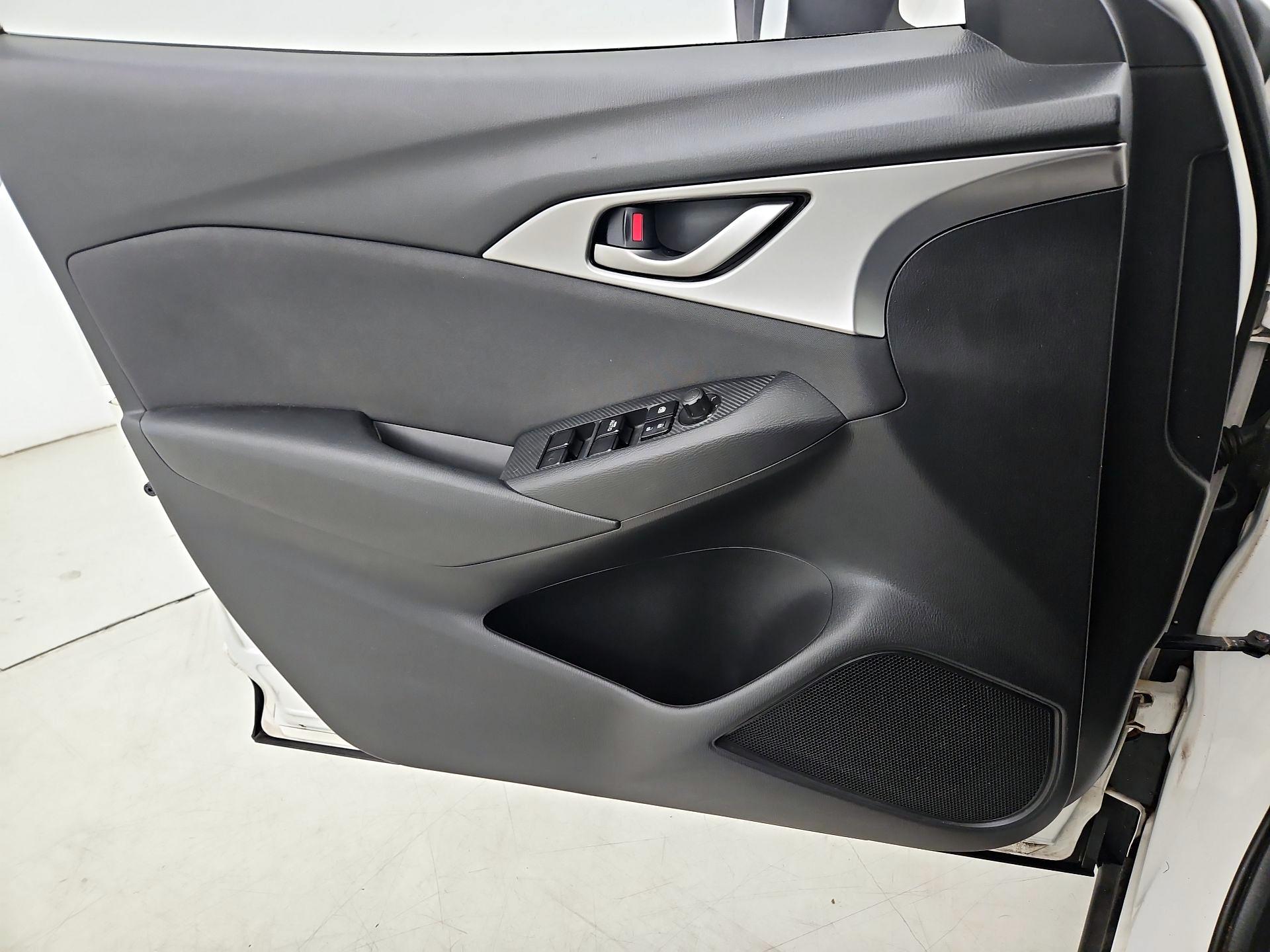 Thumbnail: 2016 Mazda CX-3 - 12