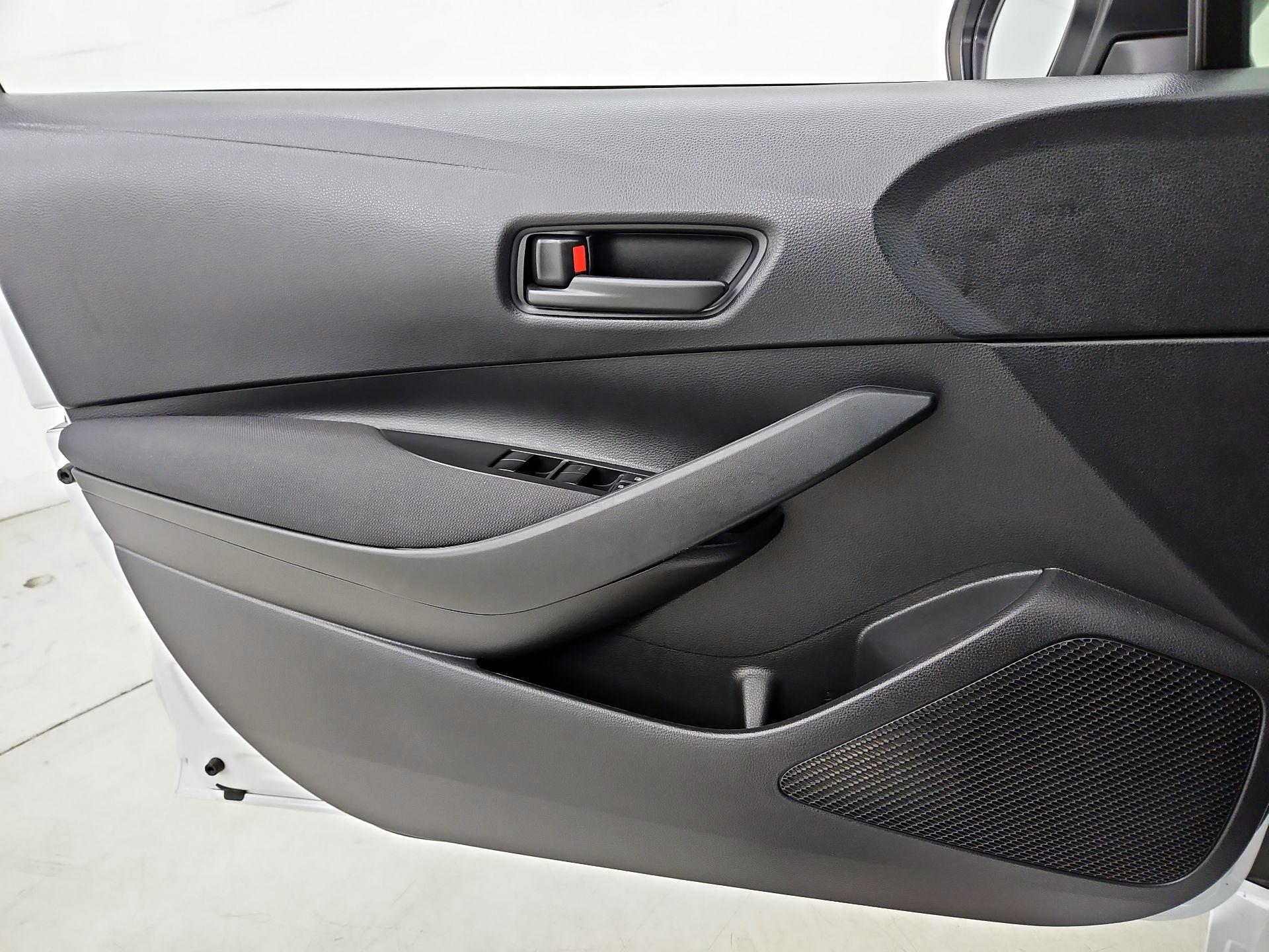 Thumbnail: 2022 Toyota Corolla - 12